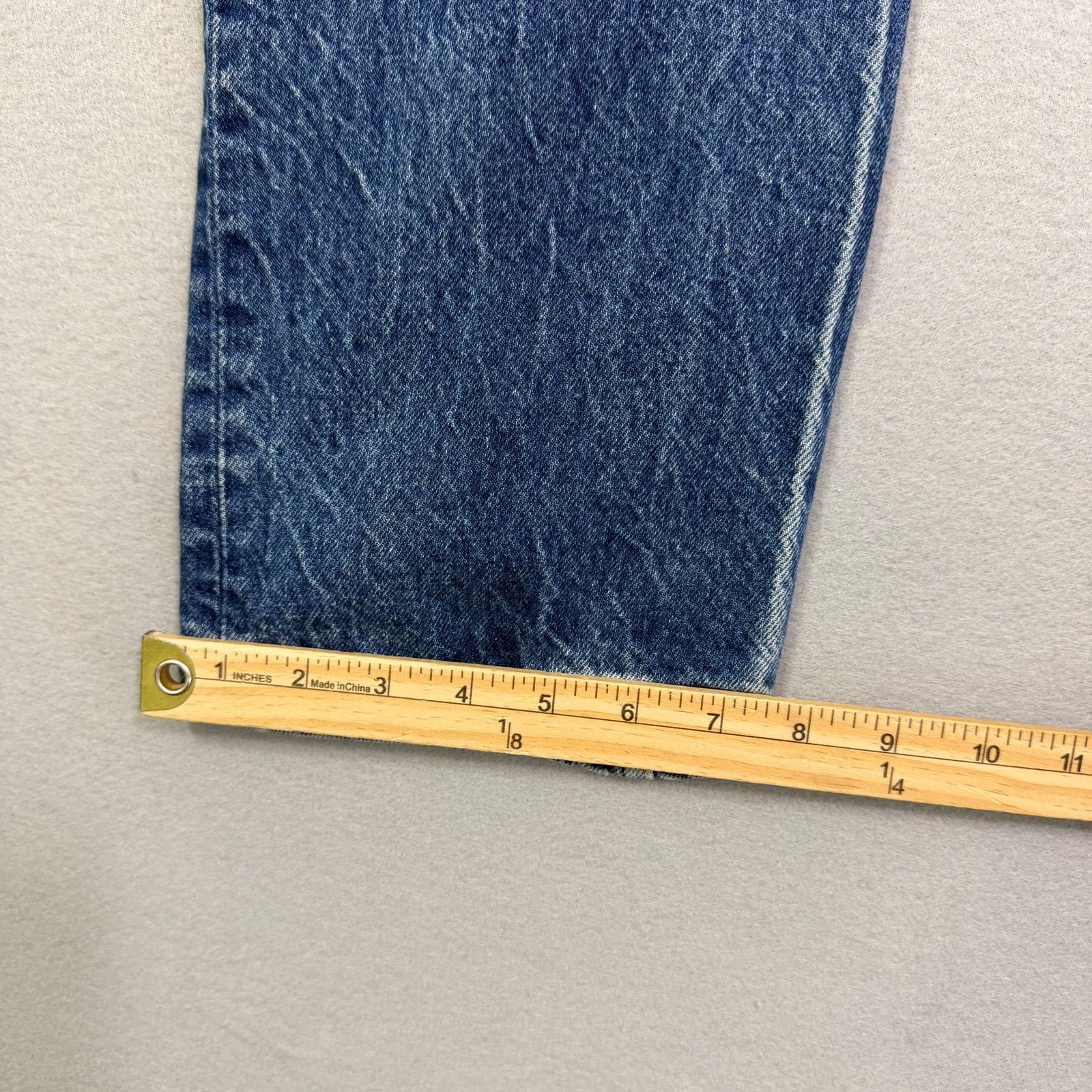 Levi's Vintage Levis 501 Jeans Men's 30x33 Measured Blue USA 90s Size US 30 / EU 46 - 10 Thumbnail