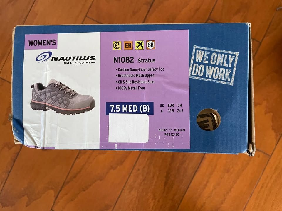 Other Nautilus Safety Footwear N1082 Stratus CT Women's Work Shoe Size US 7.5 / IT 37.5 - 11 Thumbnail