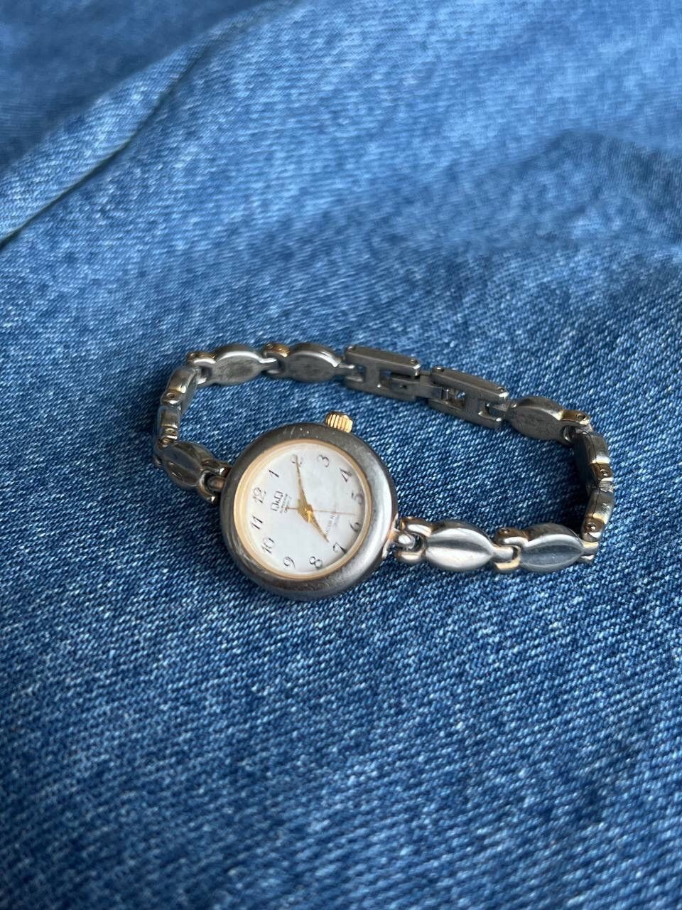 Japanese Brand × Vintage Vintage Japanese style futuristic Steel Watch Q&Q Retro 00s Size ONE SIZE - 1 Thumbnail