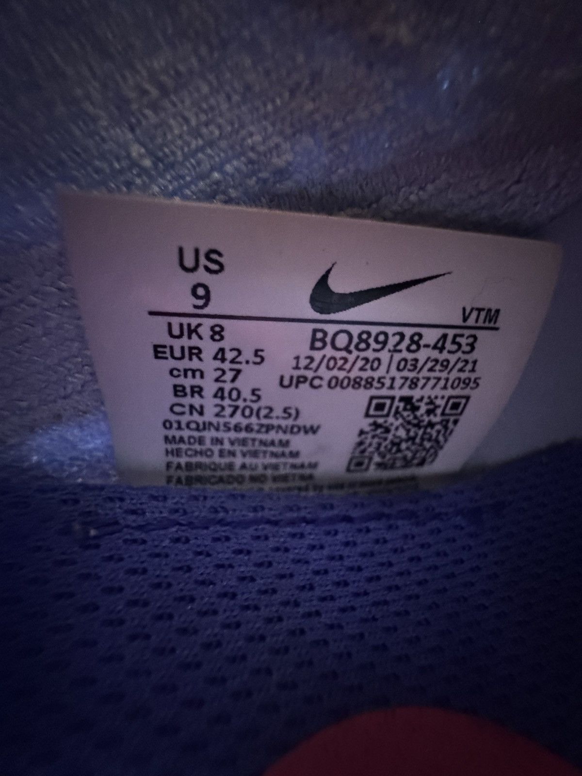 Nike Nike Epic React Flyknit 2 “8-Bit” Size US 9 / EU 42 - 6 Thumbnail