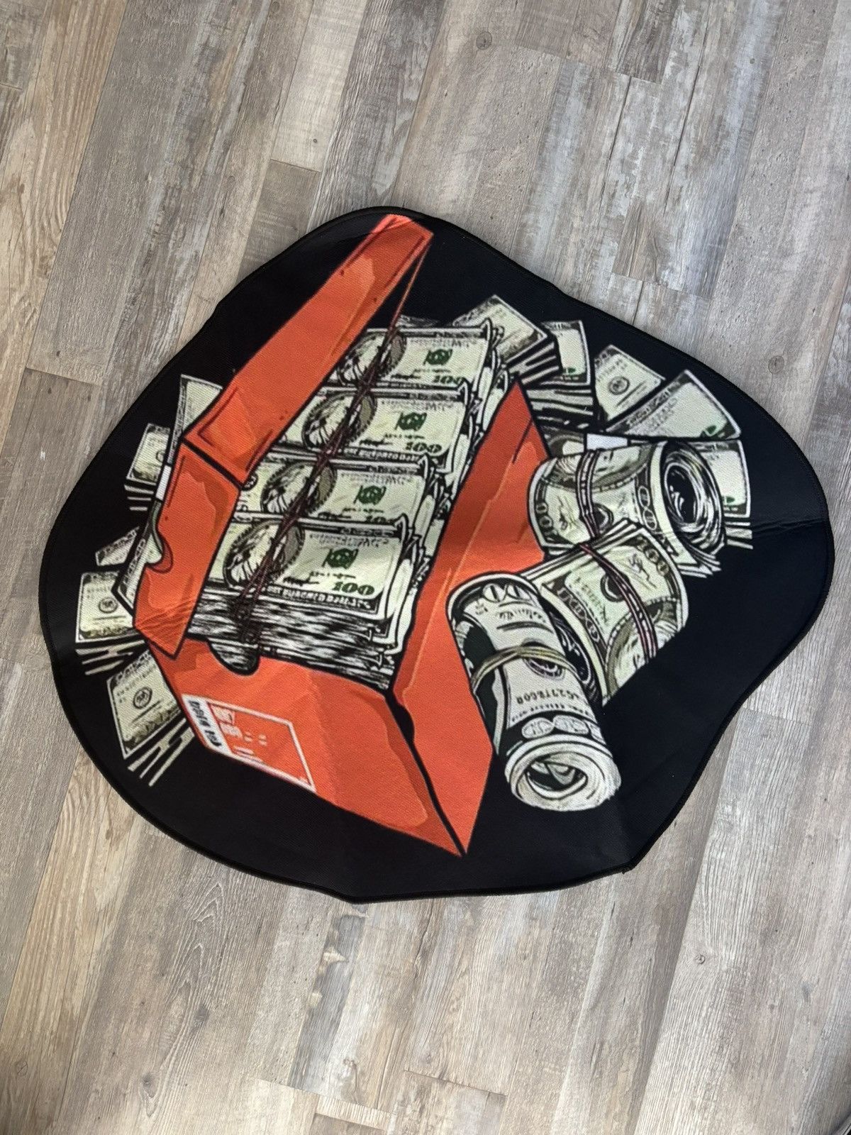 Japanese Brand Nike Orange Box Money Hype Rug Brand New Size 30 - 1 Thumbnail