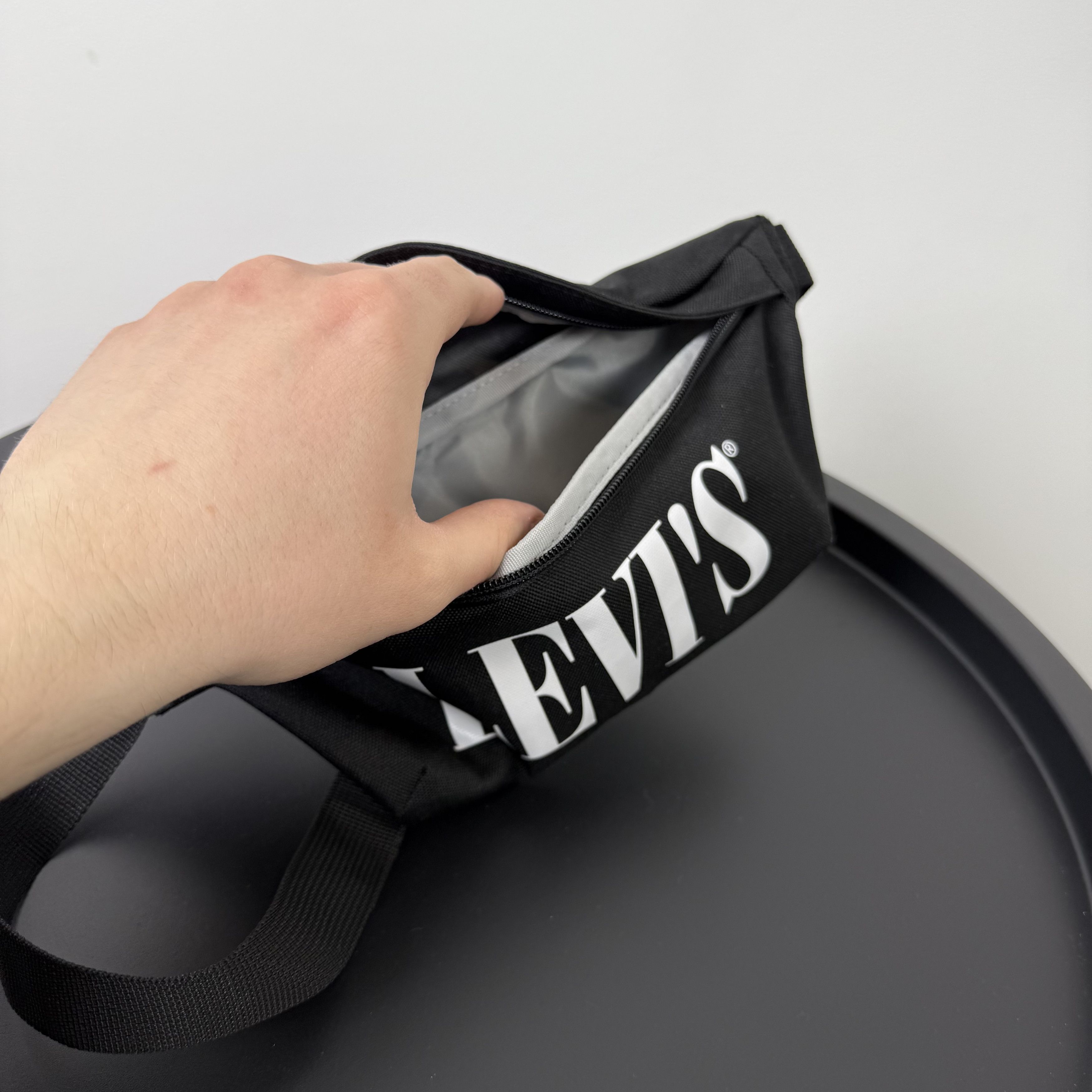 Levi's Levi's Black Crossbody Belt Bag Size ONE SIZE - 11 Thumbnail