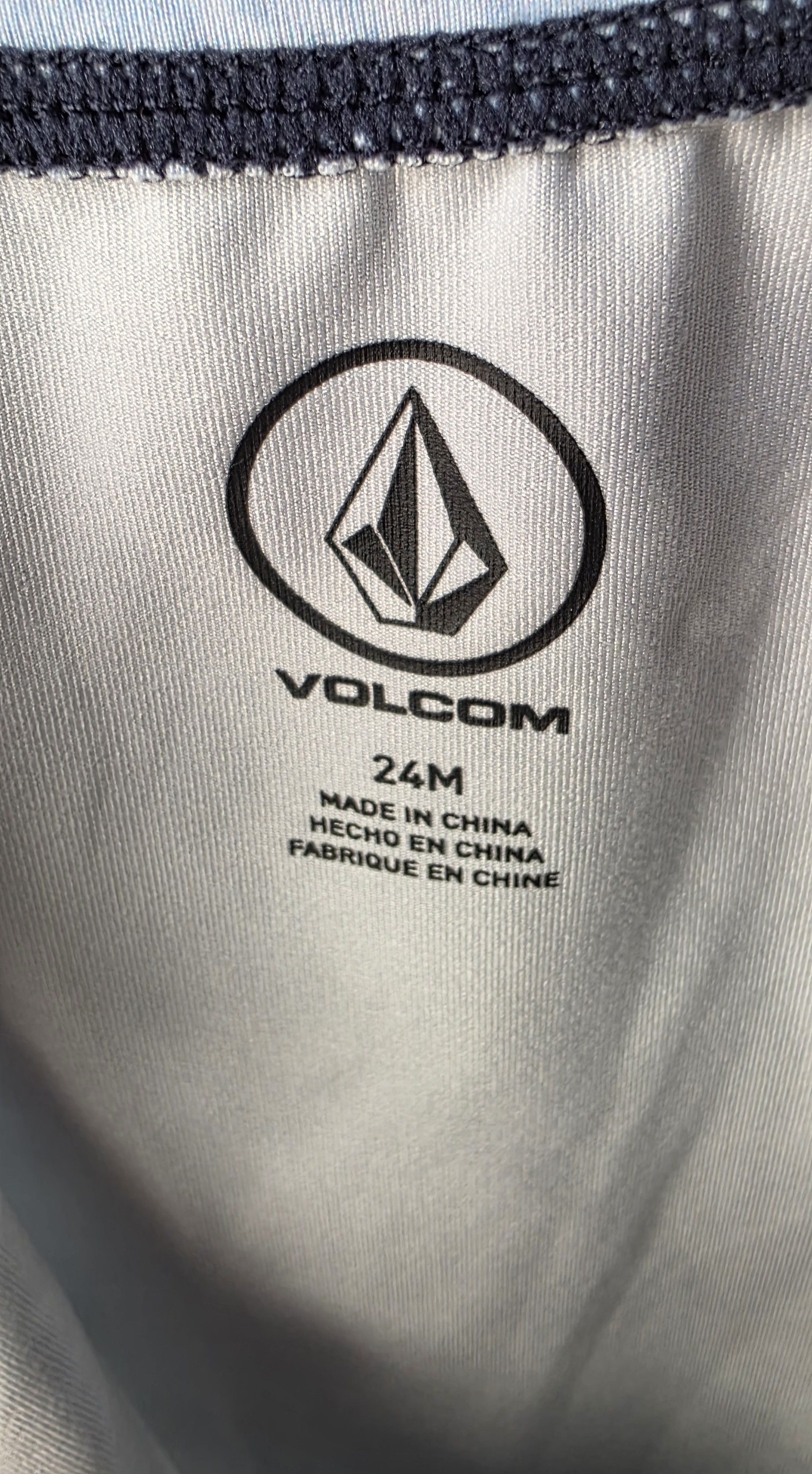 Volcom Volcom Baby Rashguard - UPF 50+ One Piece Sunsuit 24 Months Size US XXS / EU 40 - 3 Thumbnail