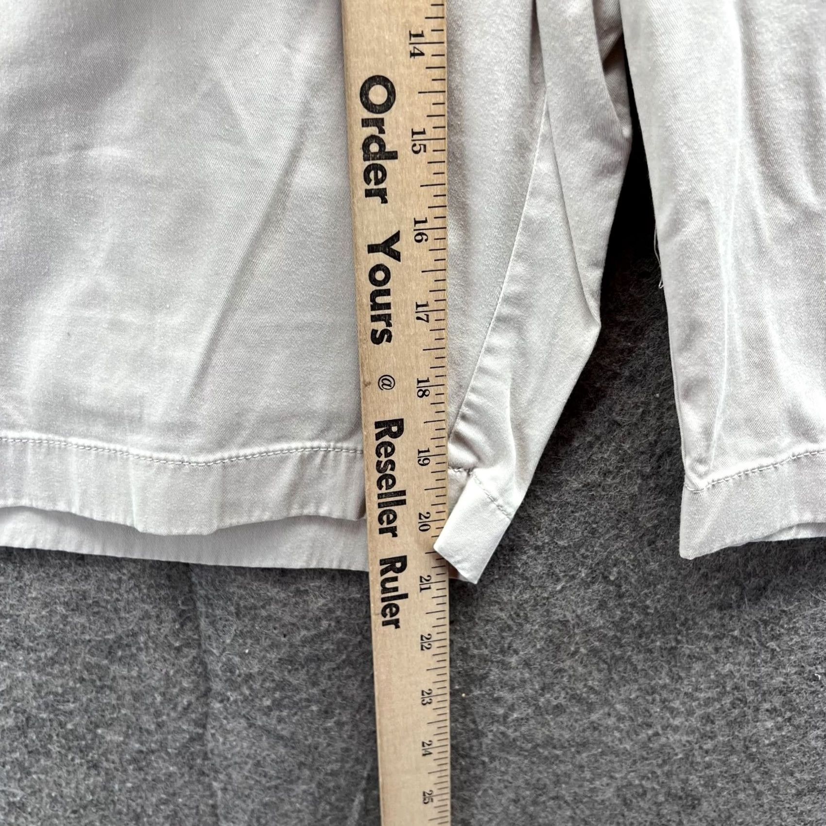 J.Crew J. Crew Shorts Mens 35 Adult Khaki Cargo Flat Front Tan Beige Canvas Hiking Casual Travel Size US 35 - 5 Thumbnail