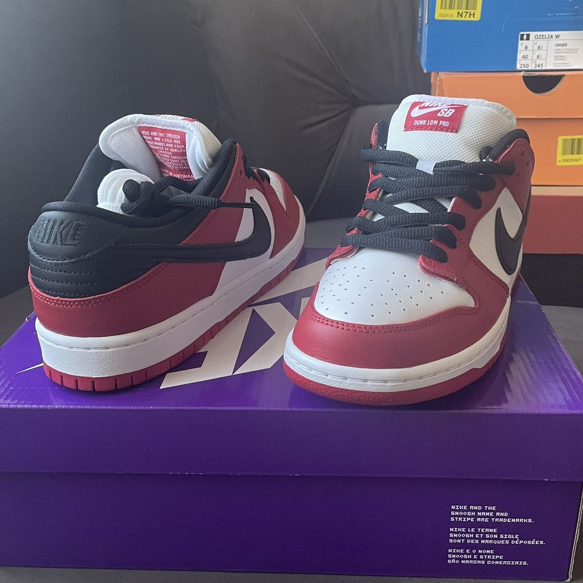 Nike SB Nike SB Dunk Low Pro J-Pack "Chicago" Size US 10 / EU 43 - 6 Thumbnail