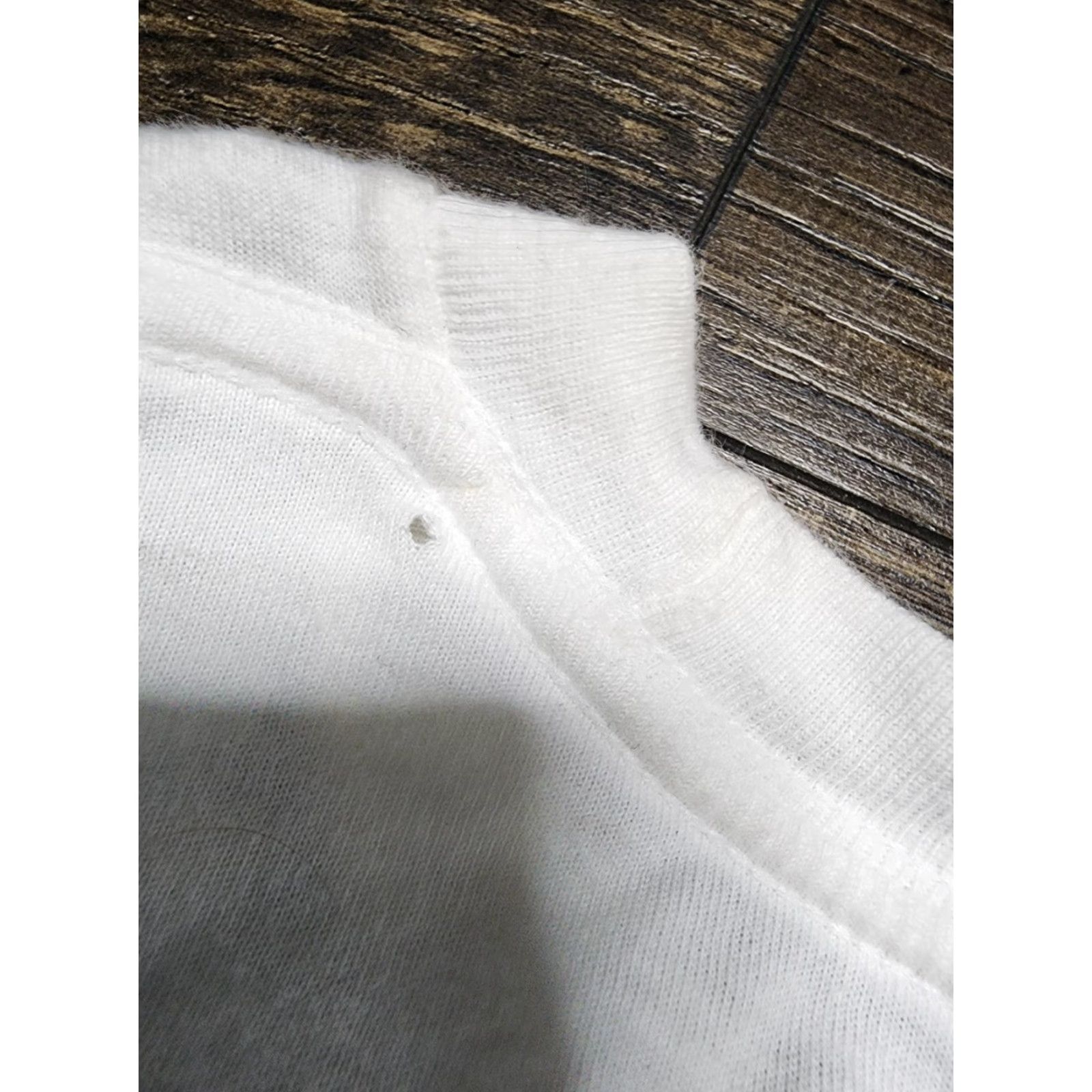 Vintage Mens 2XL Fly Supply T Shirt Basketball Money Distressed White Crew Neck Short Sleeve Men Size US XXL / EU 58 / 5 - 4 Thumbnail