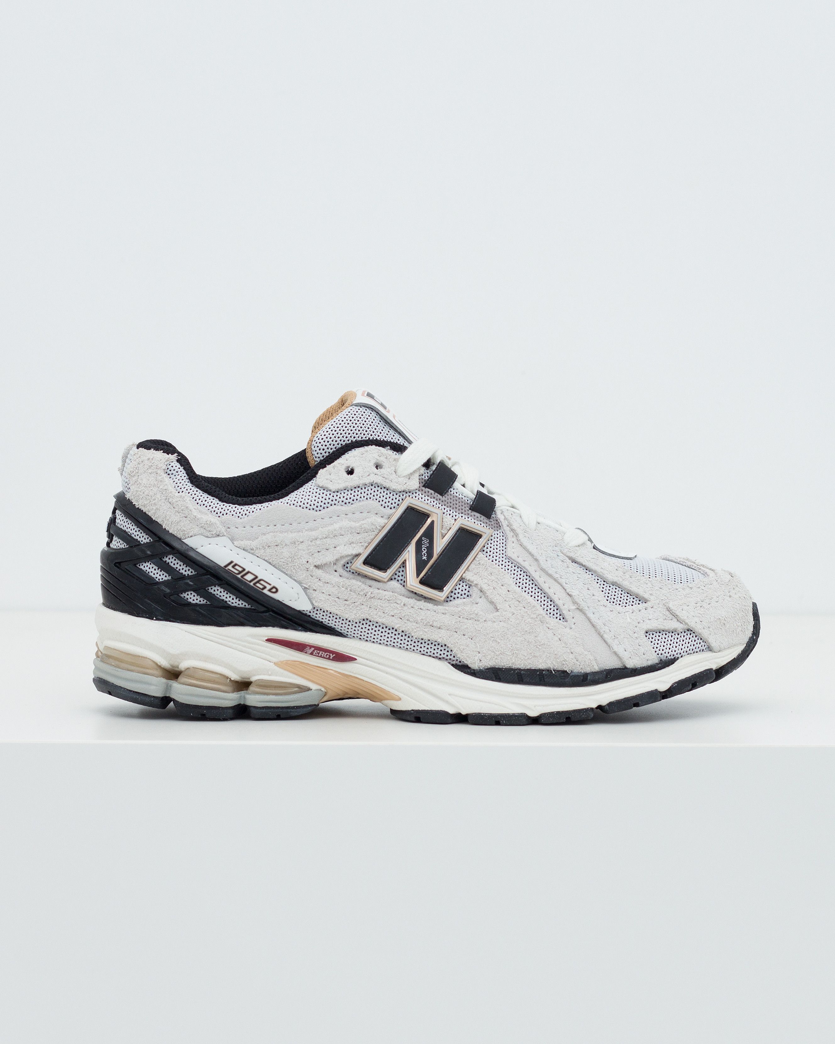 New Balance 1906D Protection Pack Reflection Size US 6.5 / EU 39-40 - 2 Thumbnail