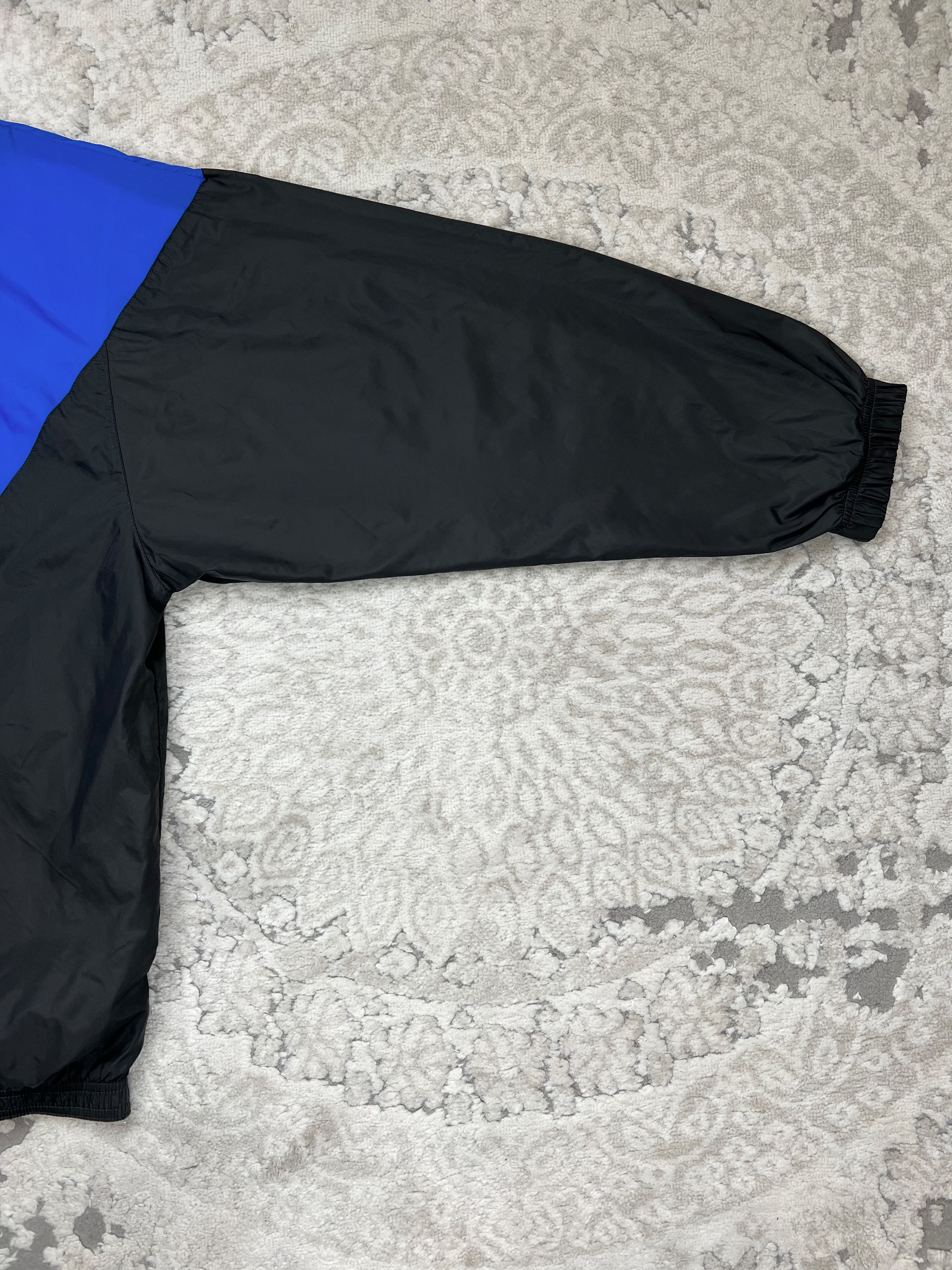 Nike Vintage 90s Nike Big Back Swoosh Windbreaker Light Jacket Size US XL / EU 56 / 4 - 16 Thumbnail