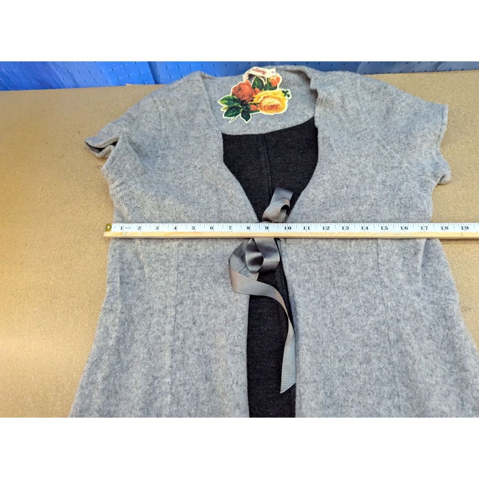 Vintage Avoca Anthology Ireland Dress Wool Viscose Gray Size 2 Ladies Sleeveless Cardigan Dress Short A-Line Casual Workwear Womens Size XS / US 0-2 / IT 36-38 - 3 Thumbnail