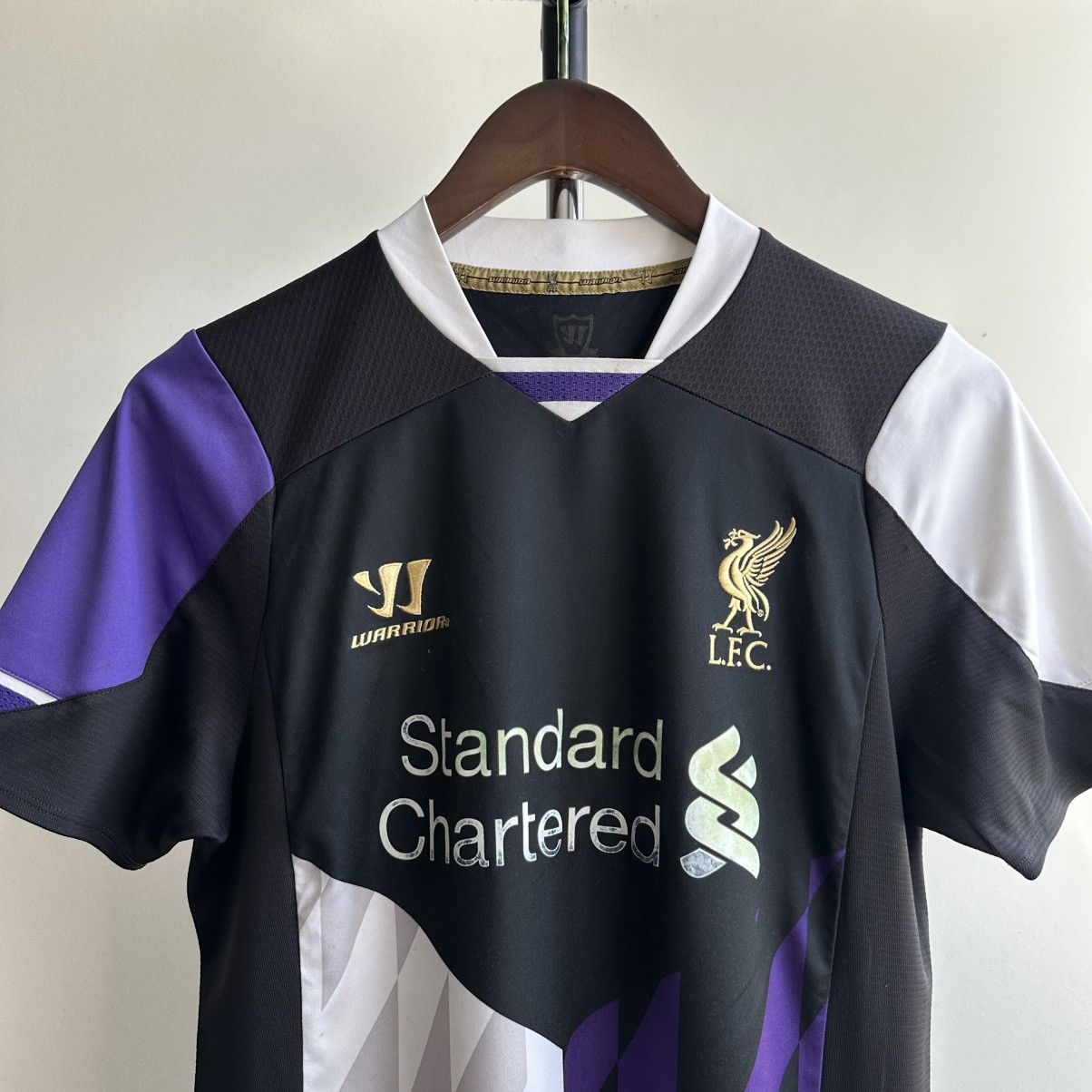 Warrior Warrior FC Liverpool Third 3rd Soccer Jersey 2013/14 Size US S / EU 44-46 / 1 - 2 Thumbnail