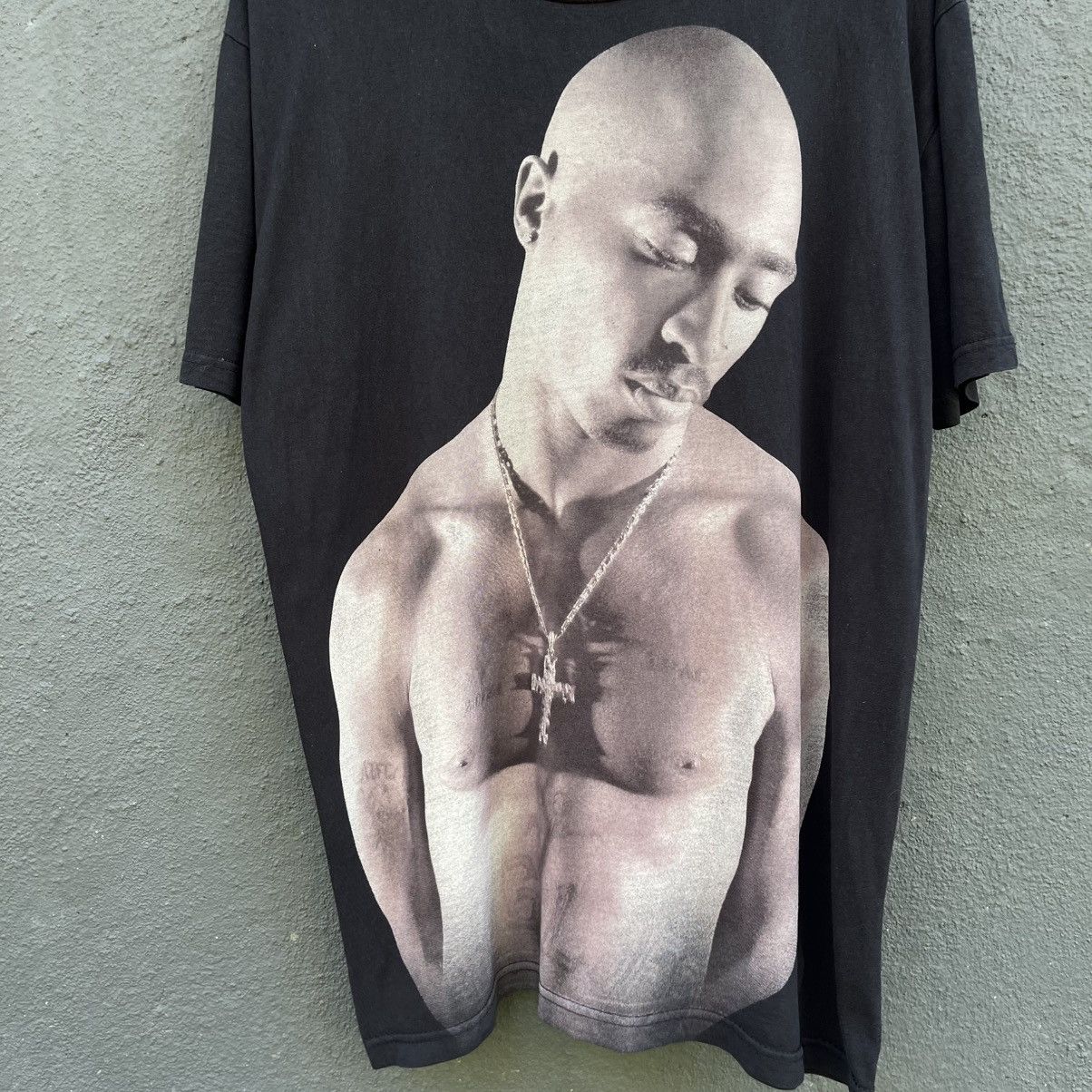 Rap Tees Thrashed Faded Tupac Shakur American Rapper Tee Size US XL / EU 56 / 4 - 2 Thumbnail