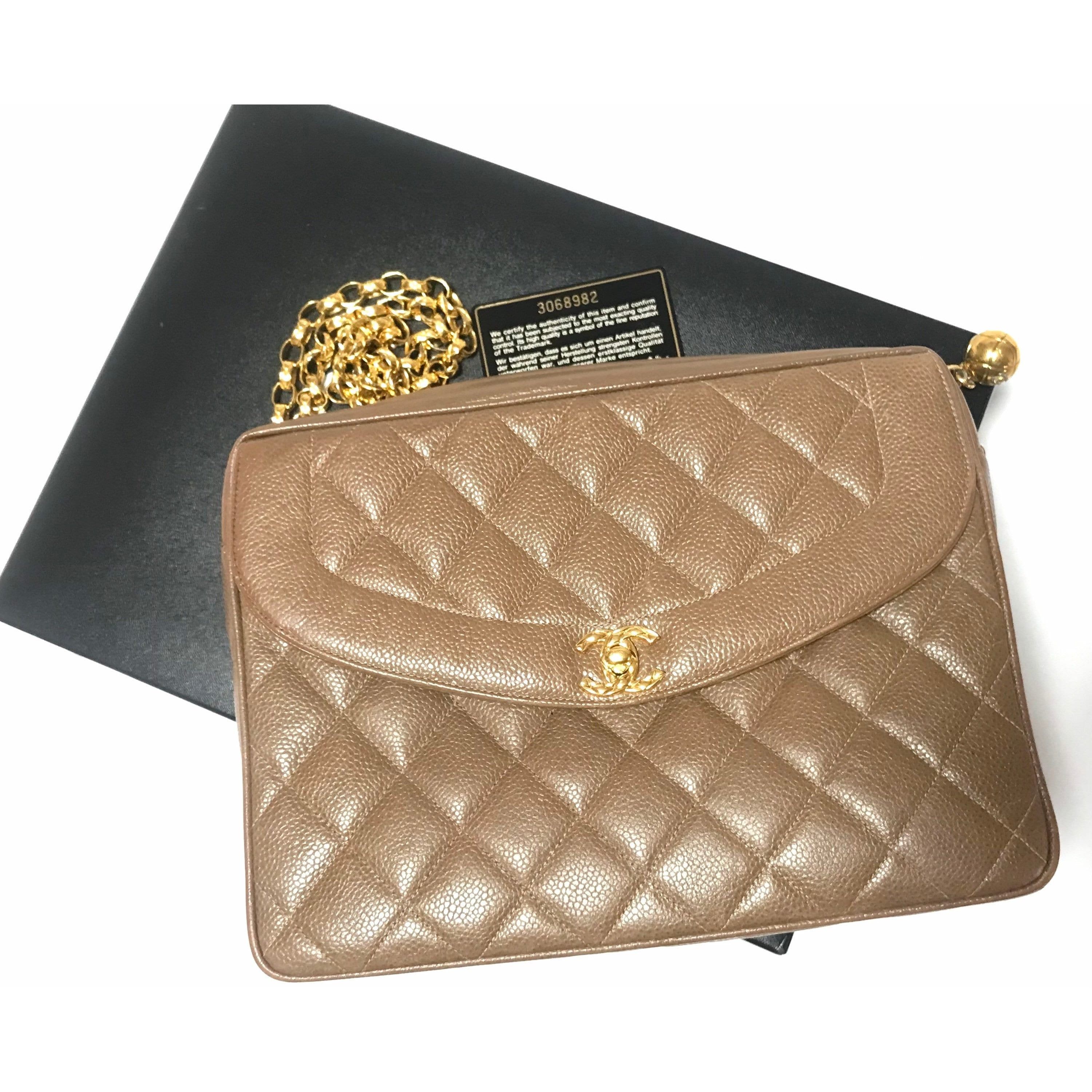 Chanel Vintage Chanel large brown caviar leather 2.55 camera bag Size ONE SIZE - 1 Thumbnail