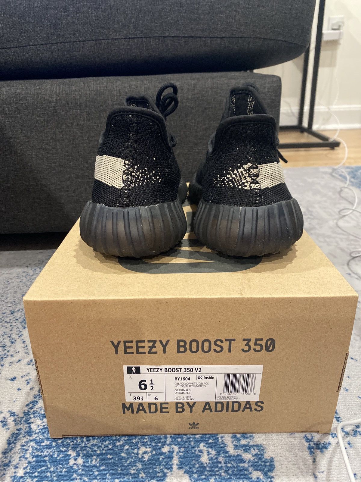 Yeezy Yeezy Boost 350 V2 Oreo Black/White Size US 6.5 / EU 39-40 - 7 Thumbnail