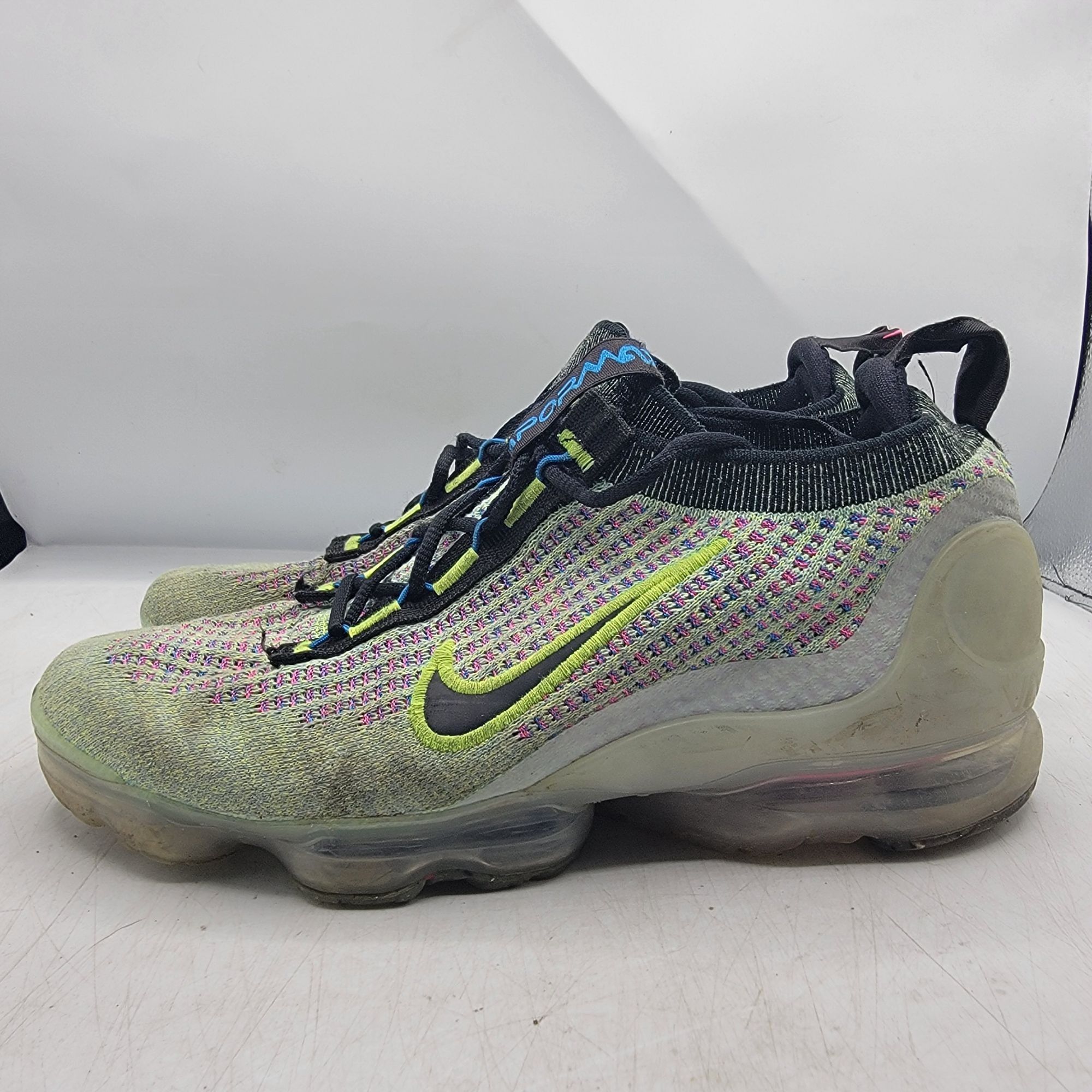 Nike Nike Air Vapormax 2022 Flyknit Womens 8.5 Volt Photo Blue Sn Size US 8.5 / IT 38.5 - 12 Thumbnail
