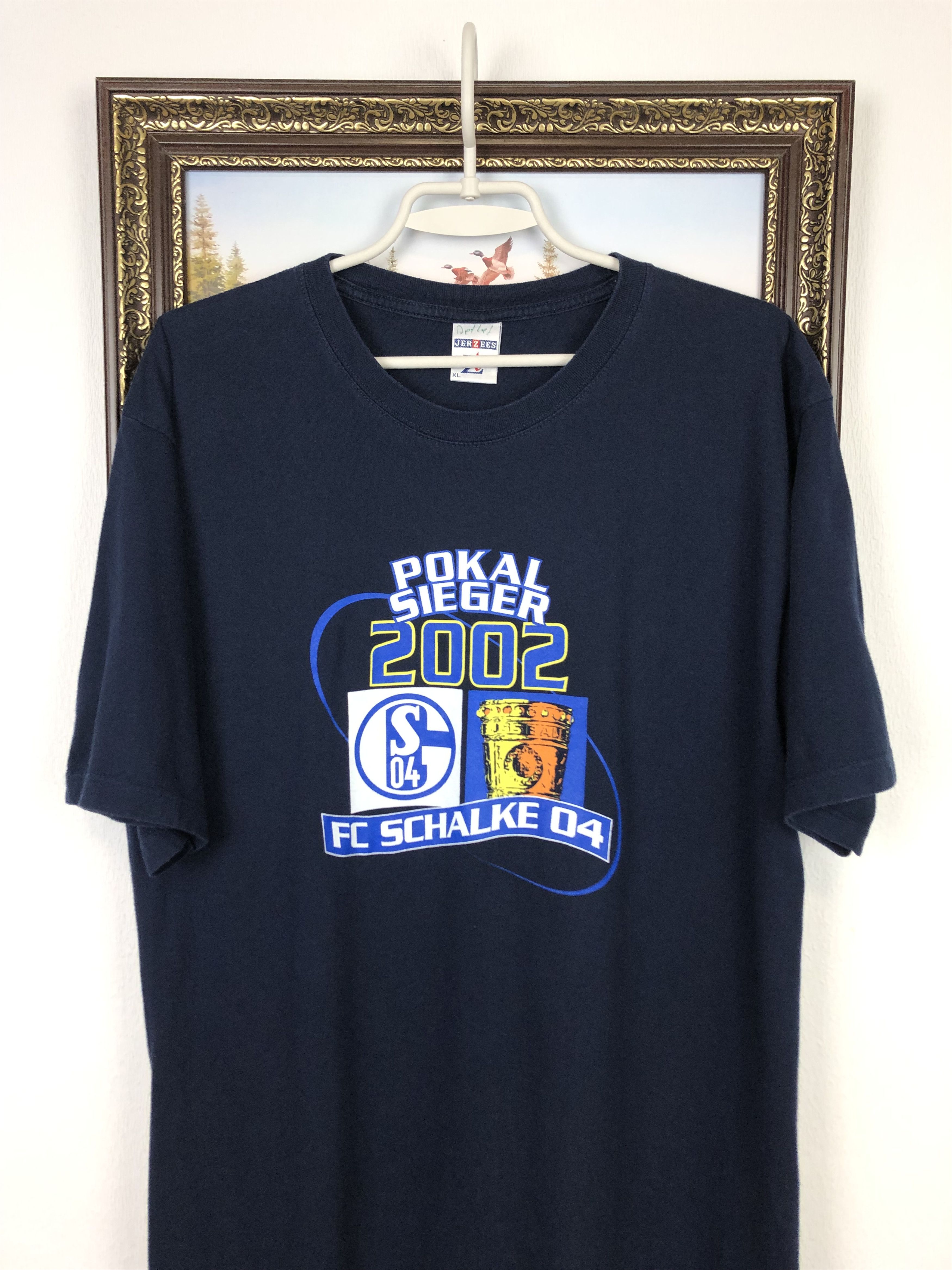 Vintage Vintage 2002 Schalke 04 Cup Winners Football Shirt Tee Hype Size US XL / EU 56 / 4 - 2 Thumbnail