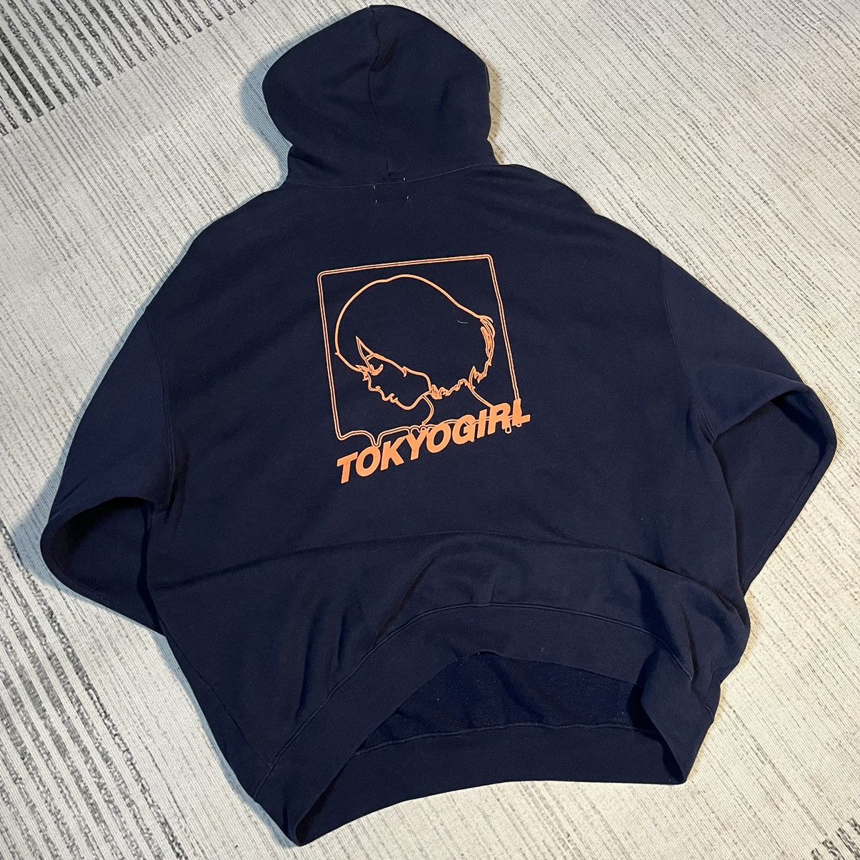 Japanese Brand W.W.G TokyoGirl Big Logo Pullover Hoodie Size US XL / EU 56 / 4 - 1 Thumbnail