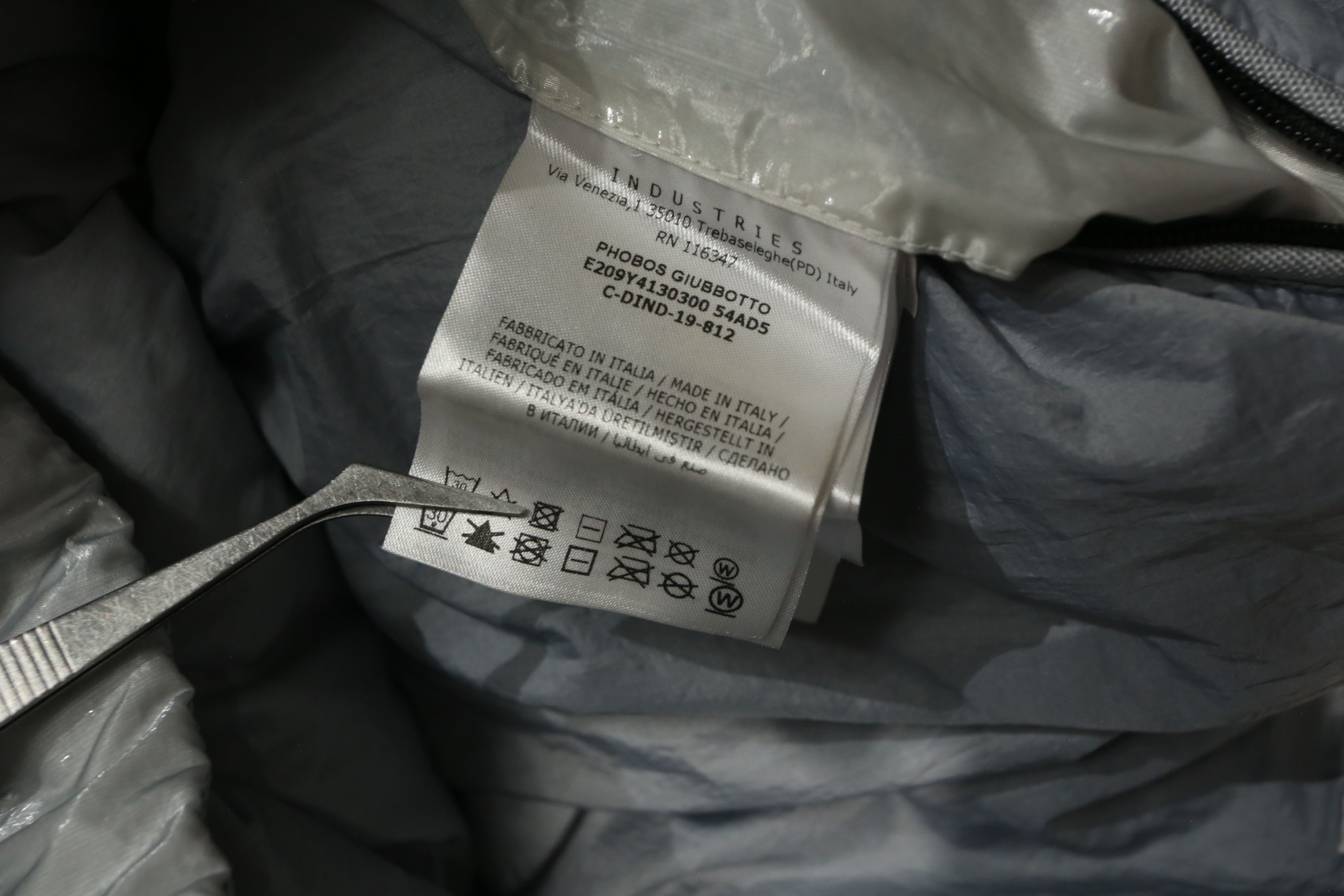 1017 ALYX 9SM Moncler Genius 6 - 1017 Alyx 9SM - F/W 19 - Phobos Giubbotto Size US L / EU 52-54 / 3 - 16 Thumbnail