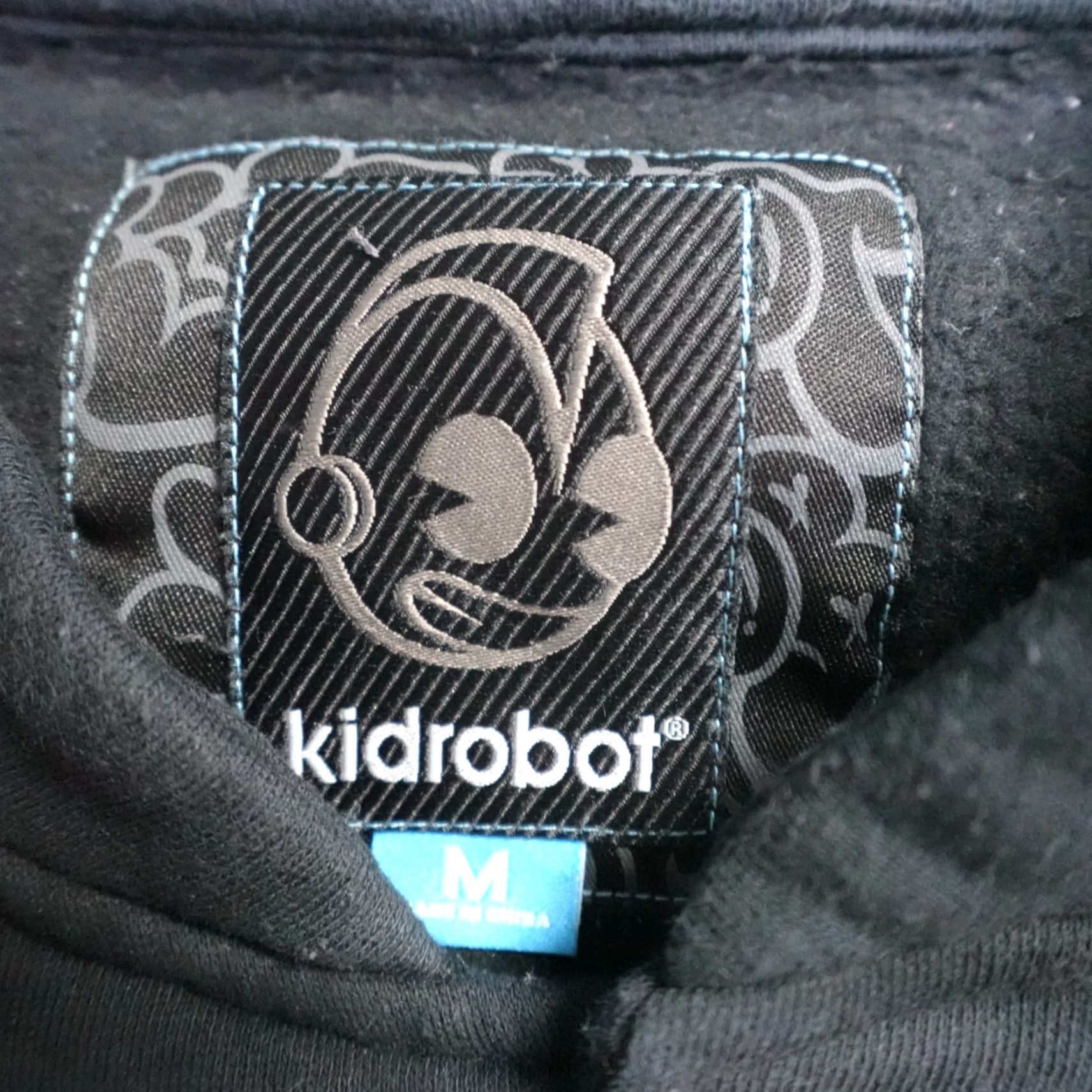 Logo 7 Kidrobot Jacket Mens Regular M Black Button Front Logo Tag Size US M / EU 48-50 / 2 - 2 Thumbnail