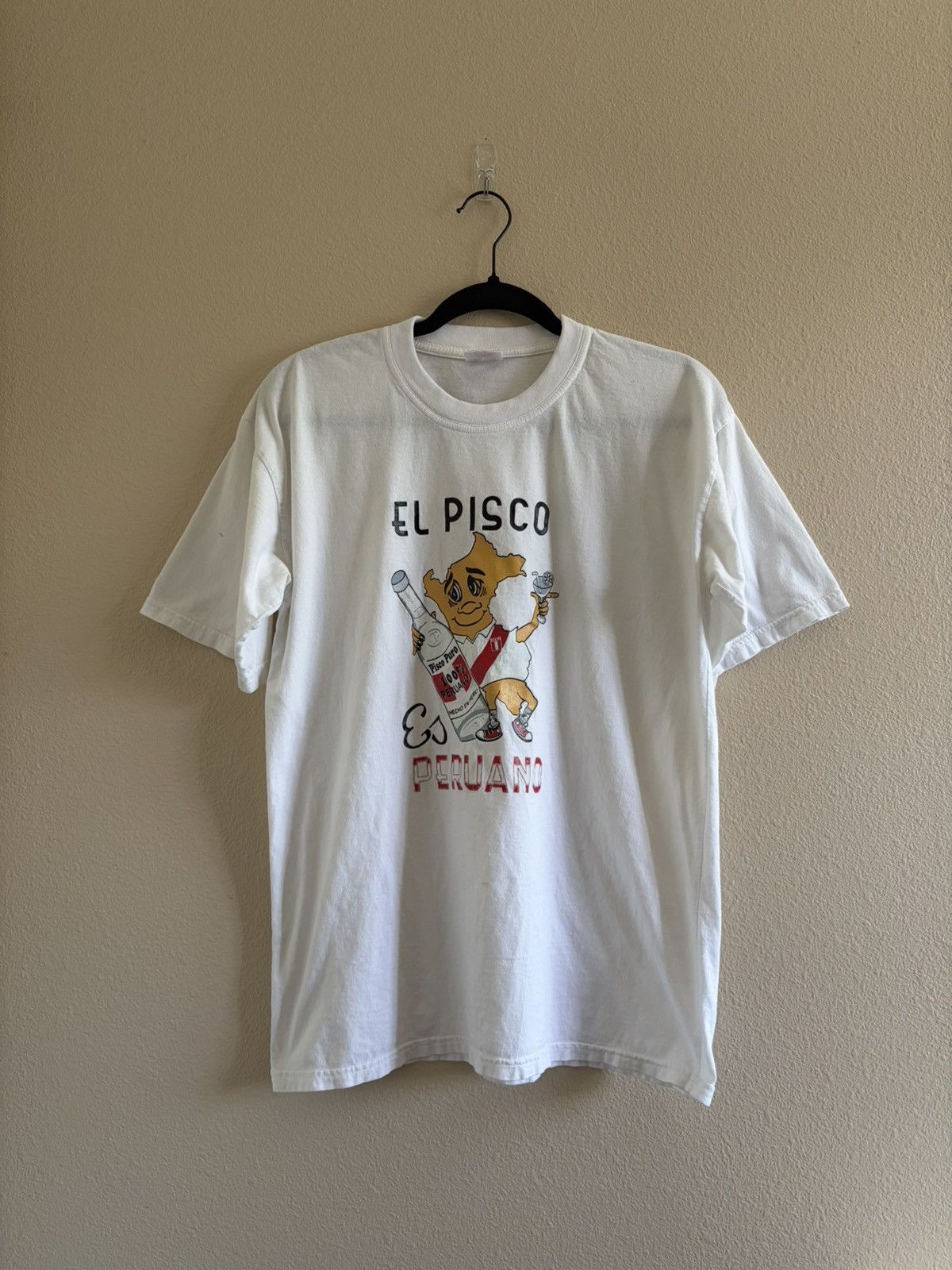 Vintage Vintage 90s Peru El Pisco Es Peruano Alcohol Novelty Tee M/L Size US L / EU 52-54 / 3 - 1 Thumbnail