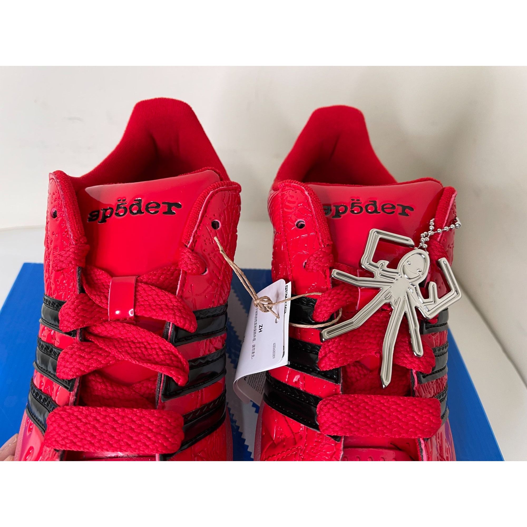 Adidas Adidas Superstar SP5DER Red Black MENS 5US Size US 5 / EU 37 - 4 Thumbnail