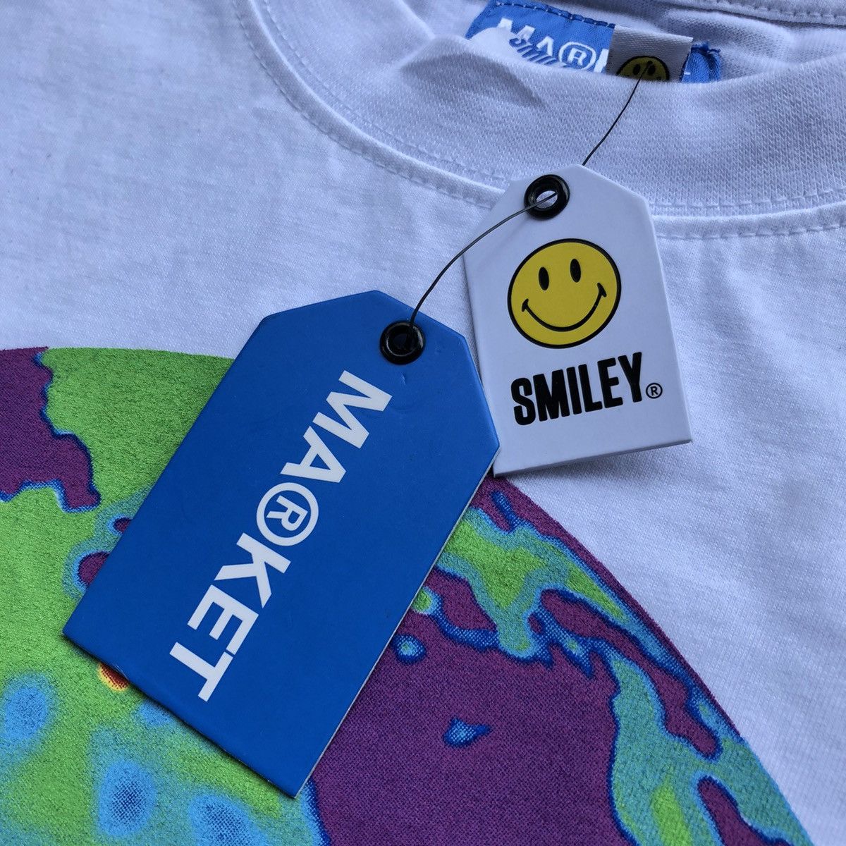 Market Market x Smiley What a day Shirt Size US L / EU 52-54 / 3 - 4 Thumbnail