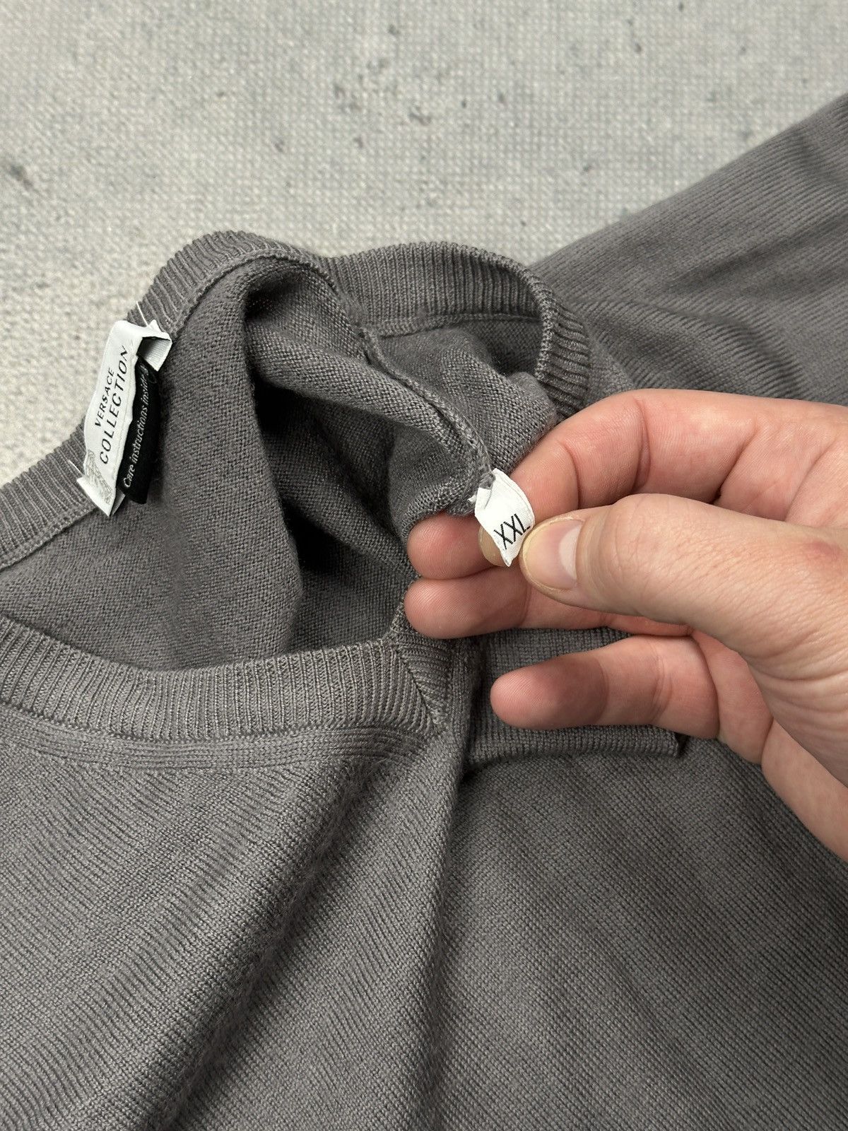 Versace Versace Collection Grey V-Neck Sweater 100% Wool Tunisia y2k Size US L / EU 52-54 / 3 - 12 Thumbnail