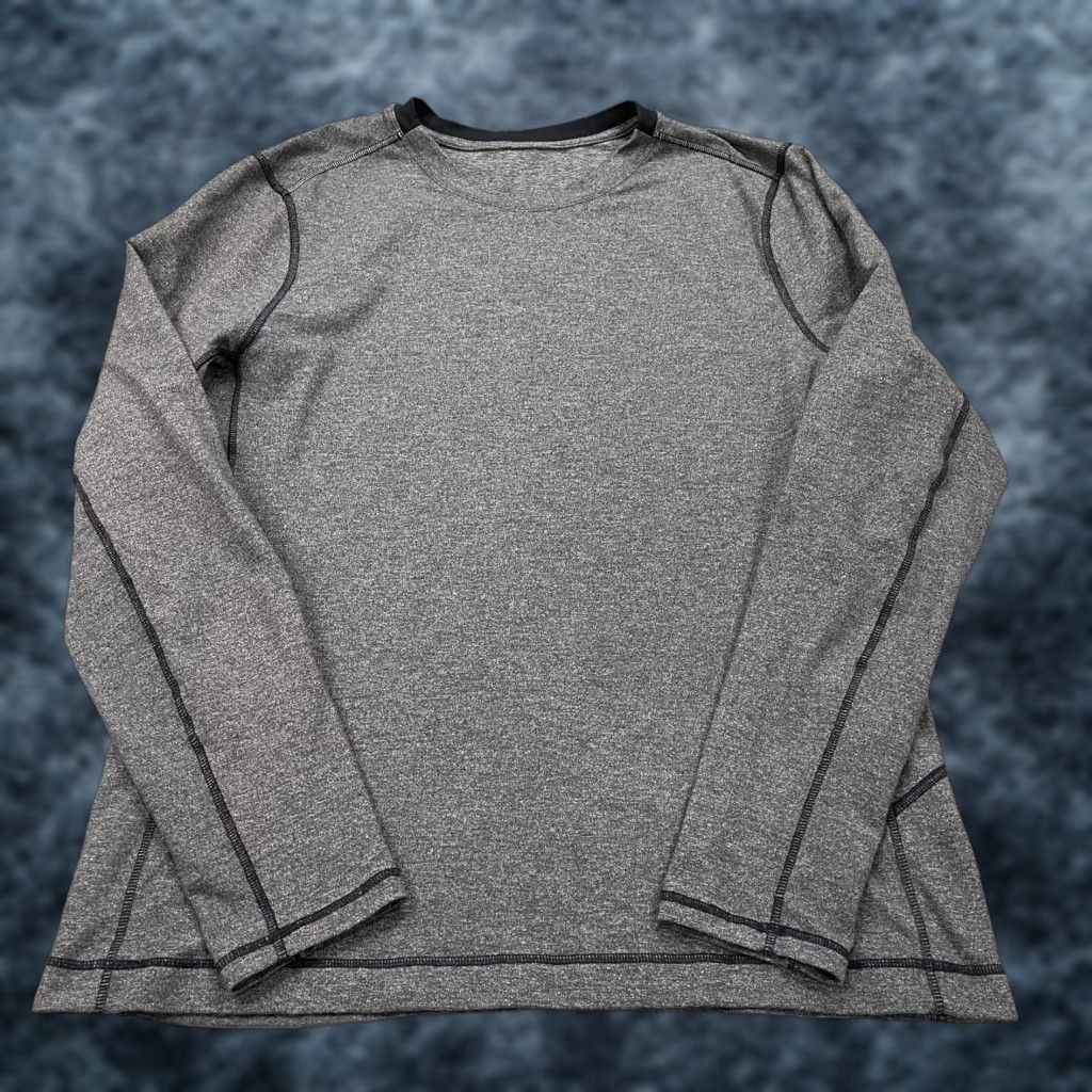 Lululemon Lululemon Shirt Mens Large Gray Heather Long Sleeve Stretch Gym Workout Logo Size US L / EU 52-54 / 3 - 1 Thumbnail