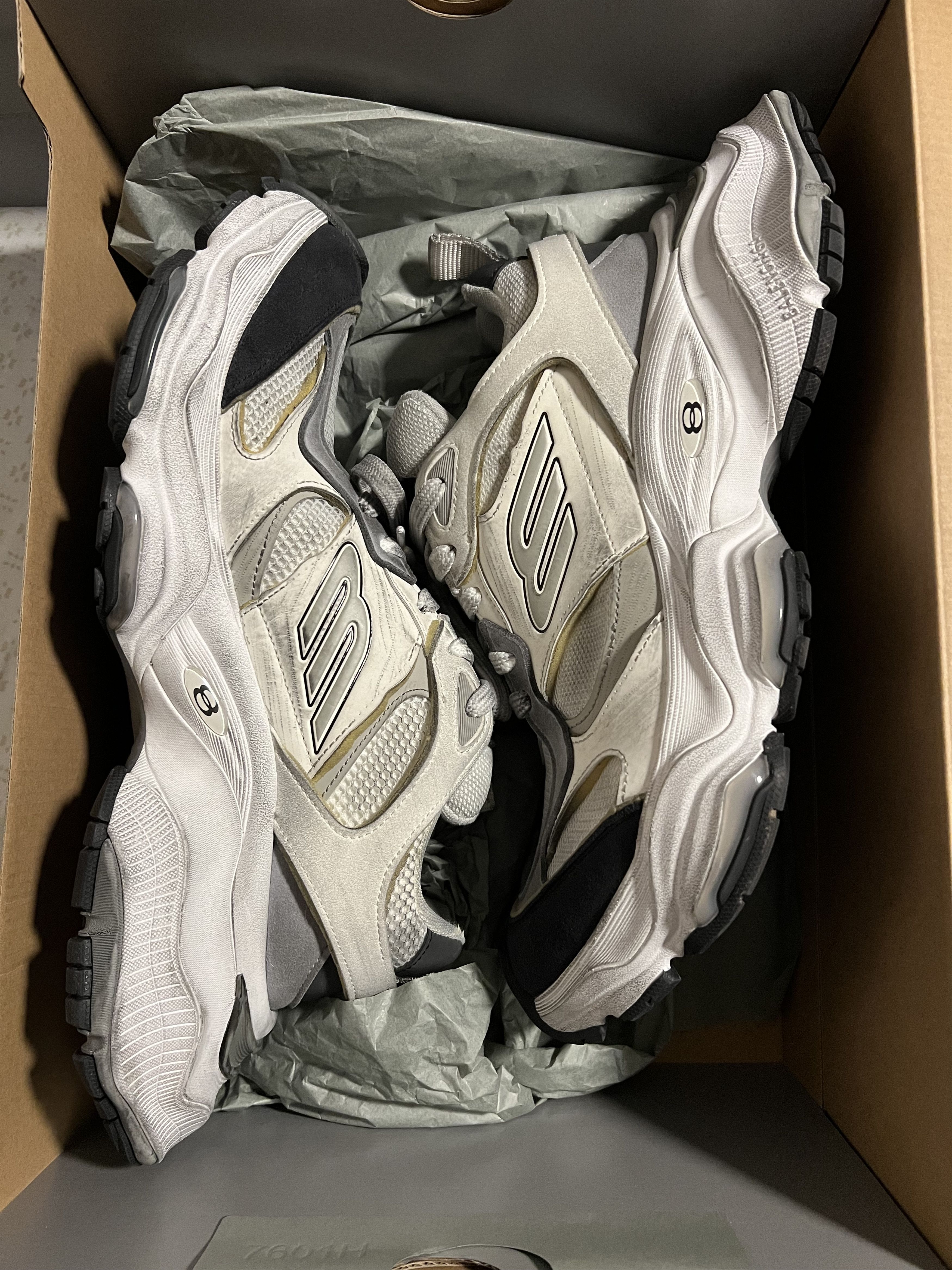 Balenciaga Balenciaga Cargo Sneakers - Grey/White/Neutral Size US 11 / EU 44 - 1 Thumbnail