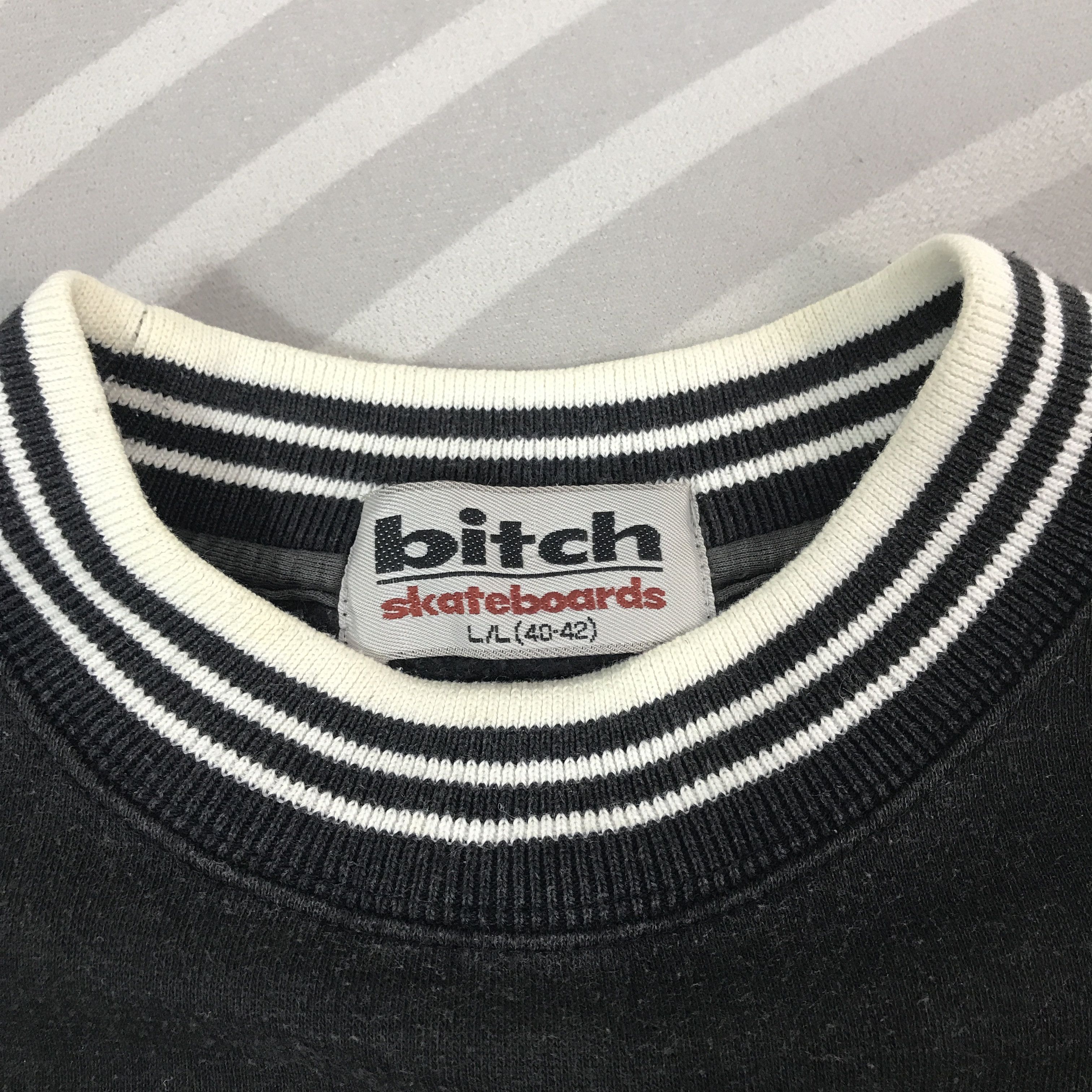 Japanese Brand Vintage Bitch Skateboard sweatshirt K62B13 Size US L / EU 52-54 / 3 - 7 Thumbnail