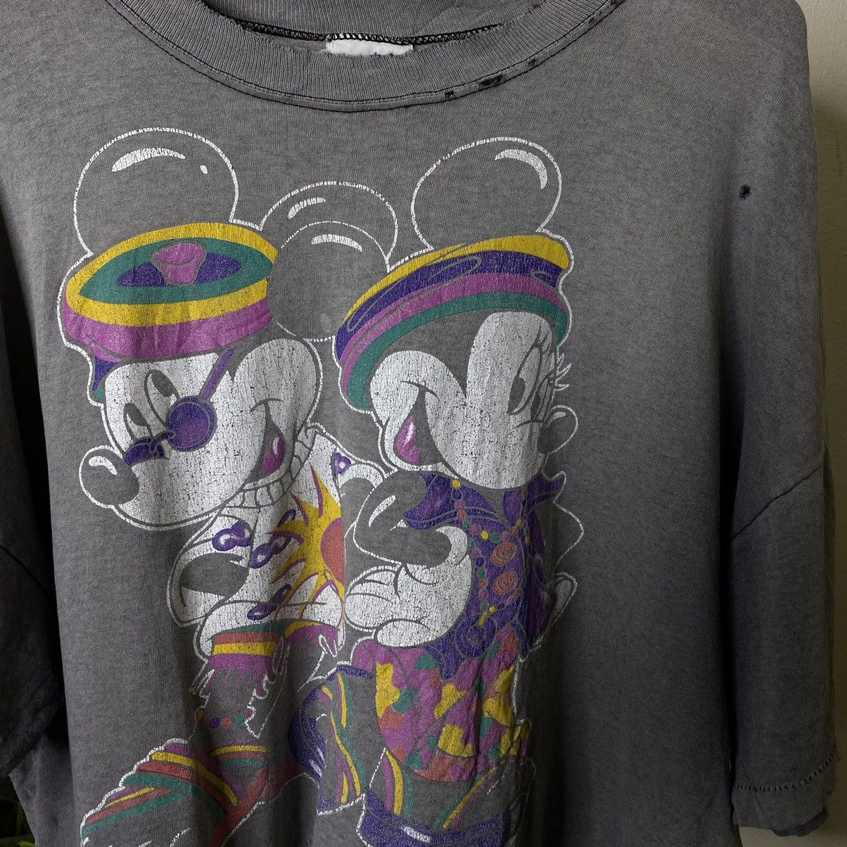 Mickey Mouse 1990s Mickey & Minnie Mouse Sunfaded Boxy Distressed Tee Size US XL / EU 56 / 4 - 2 Thumbnail