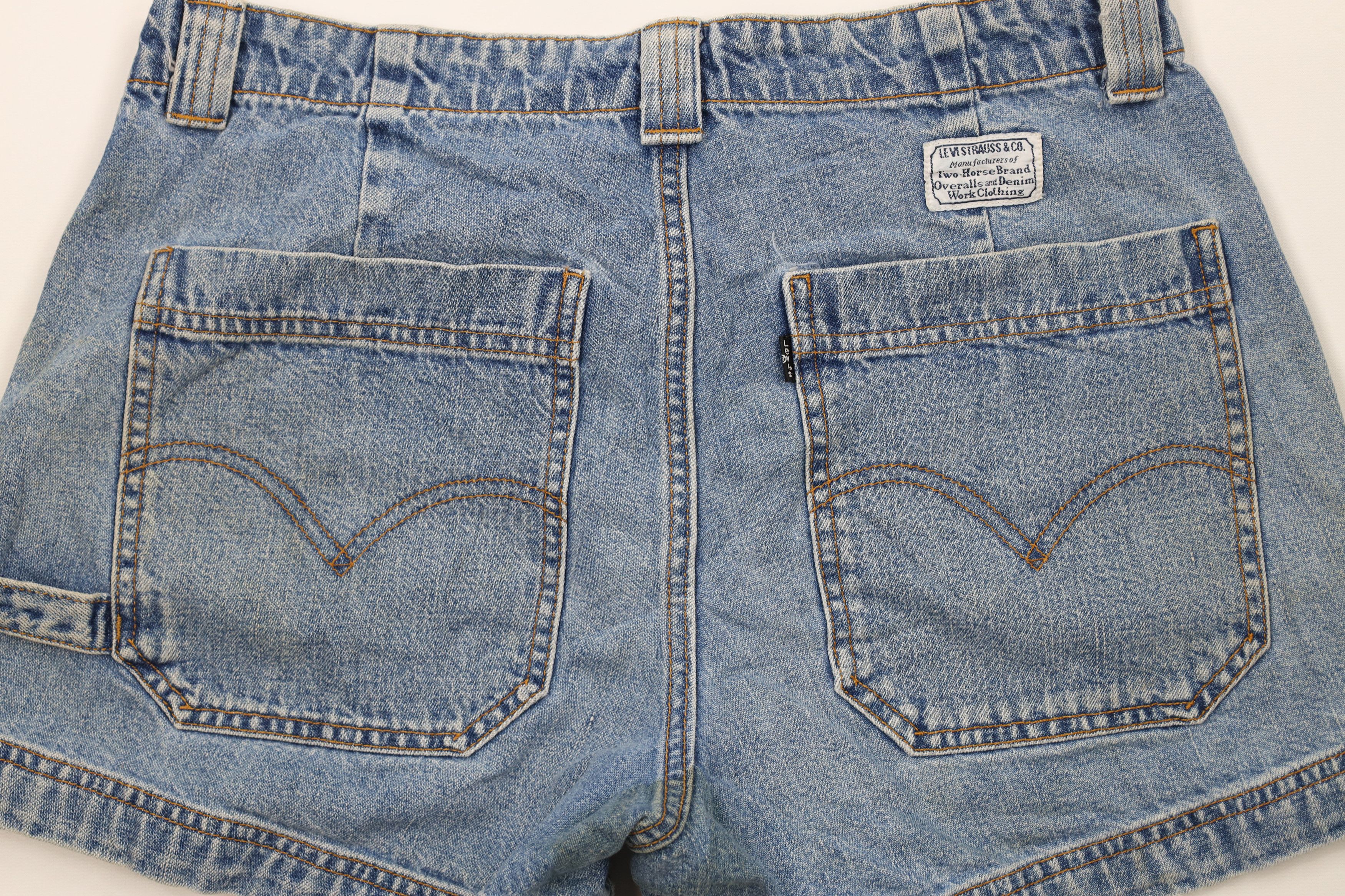 Levi's × Vintage Vintage 90s Levis Big Pocket Dungaree Denim Jean Shorts Size 32" / US 10 / IT 46 - 12 Thumbnail