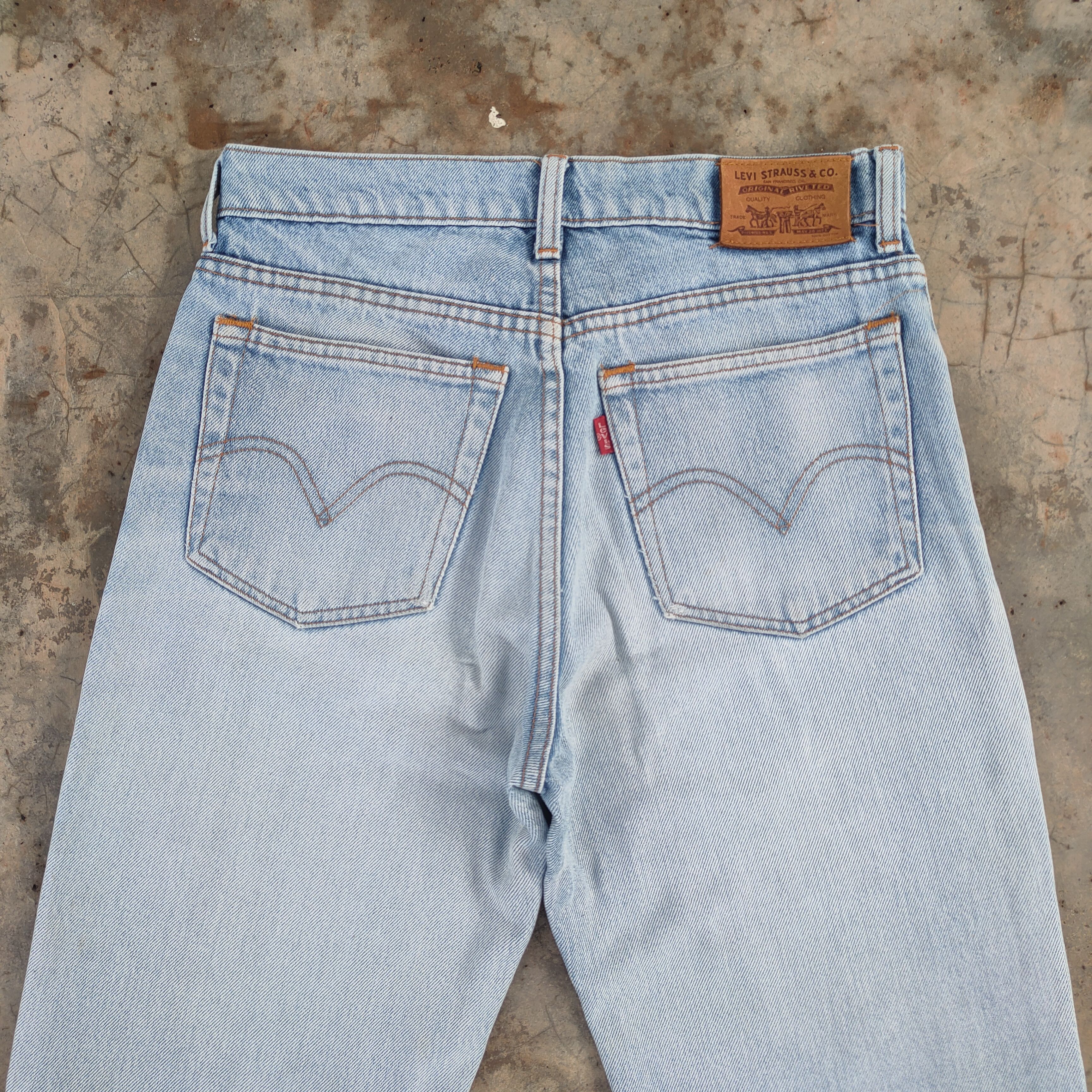 Levi's Vintage Clothing W29 vtg Levi's light Blue denim jeans pants Size US 29 - 10 Thumbnail