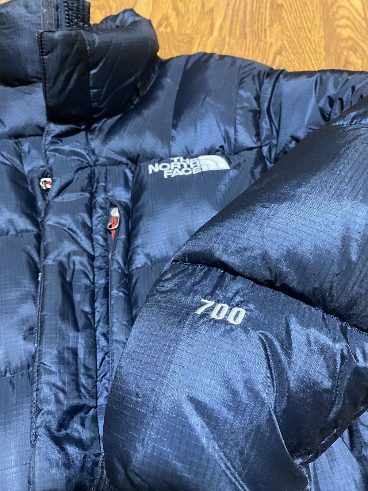 The North Face THE NORTH FACE Summit Series 700 Puffer Jacket Size US L / EU 52-54 / 3 - 4 Thumbnail
