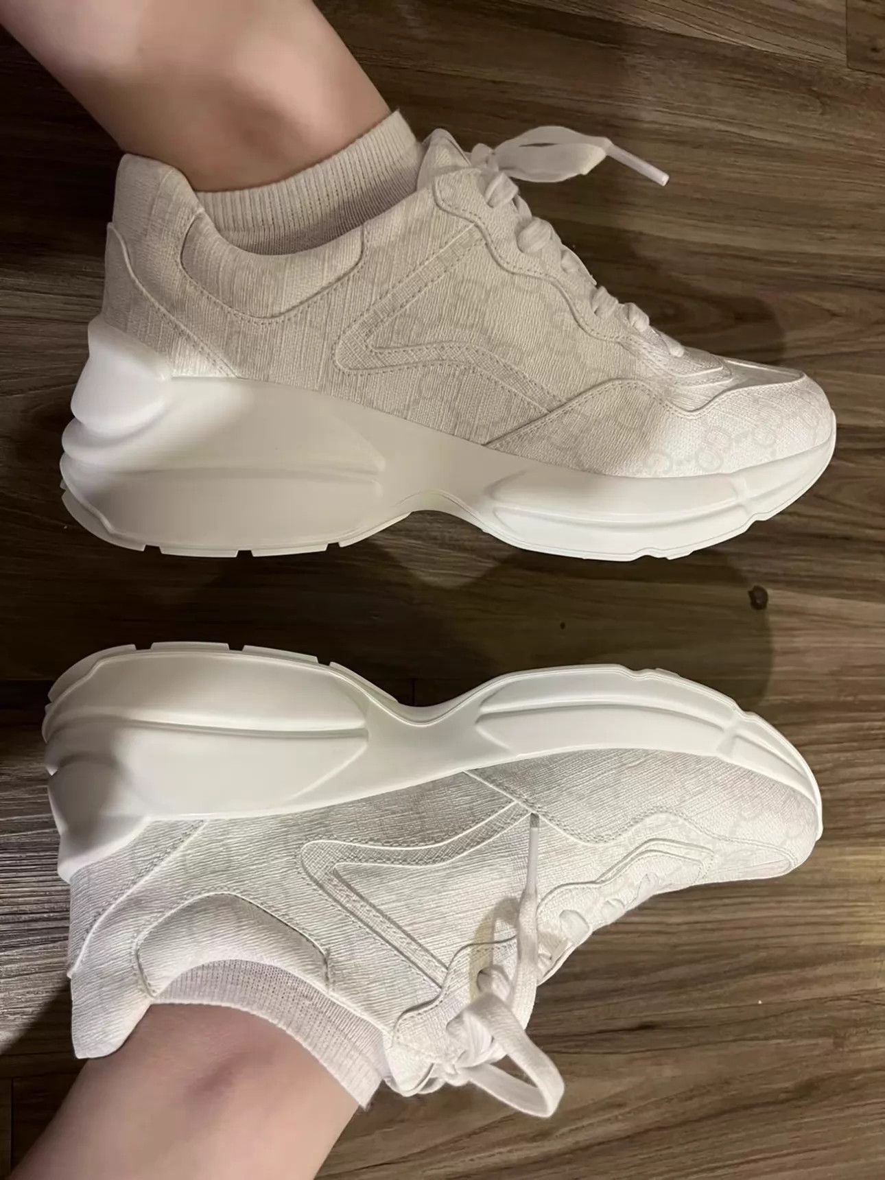 Gucci Gucci Rhyton White GG 35.5 Sneaker Size US 5 / IT 35 - 9 Thumbnail