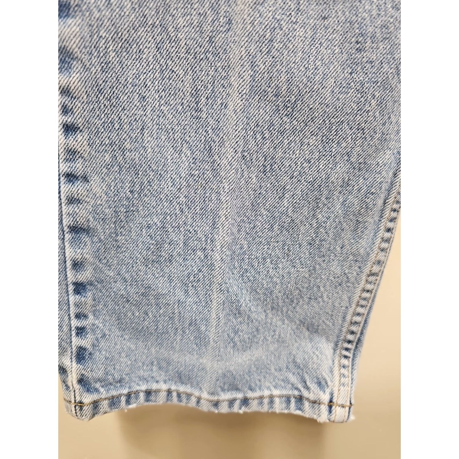 Levi's VINTAGE Levi's 505 Jeans Shirt? (Note: This seems incorrect) Size US 34 / EU 50 - 2 Thumbnail