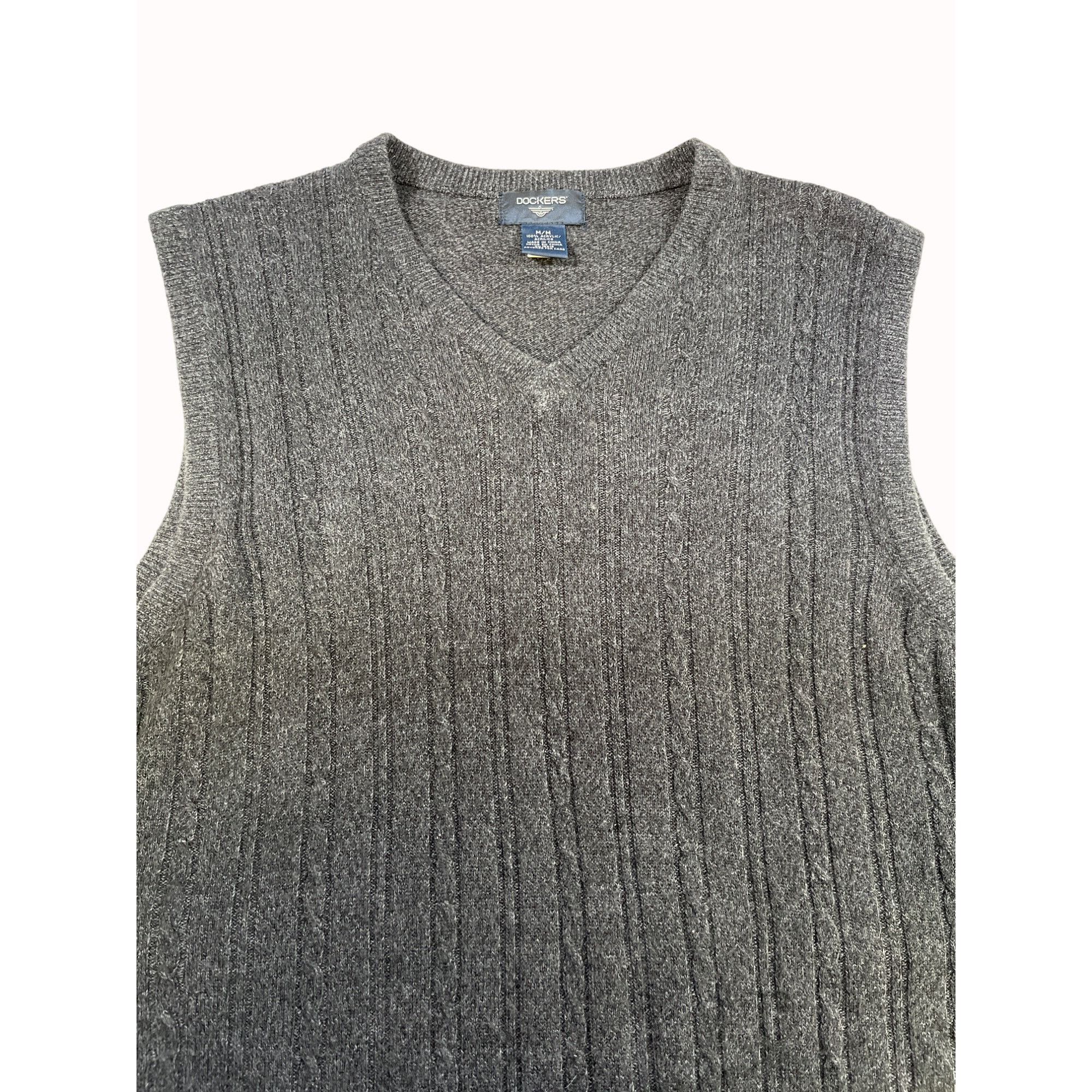 Dockers Dockers Mens Grey Acrylic Sweater Vest Size M SKU 6547 Size US M / EU 48-50 / 2 - 3 Thumbnail