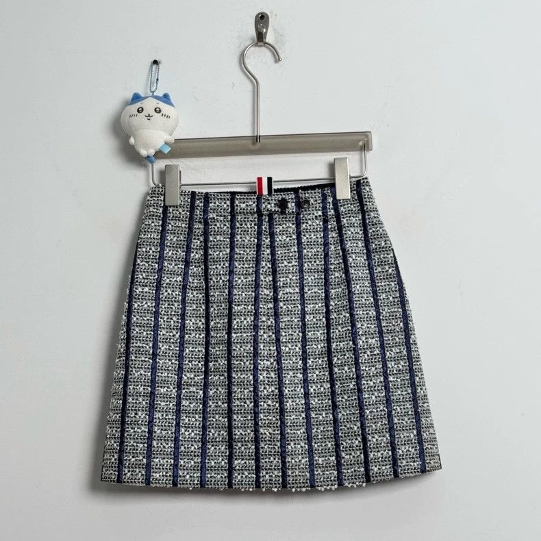 Thom Browne Thom Browne Golden knitted skirt with fastenings Size 26" / US 2 / IT 38 - 3 Thumbnail
