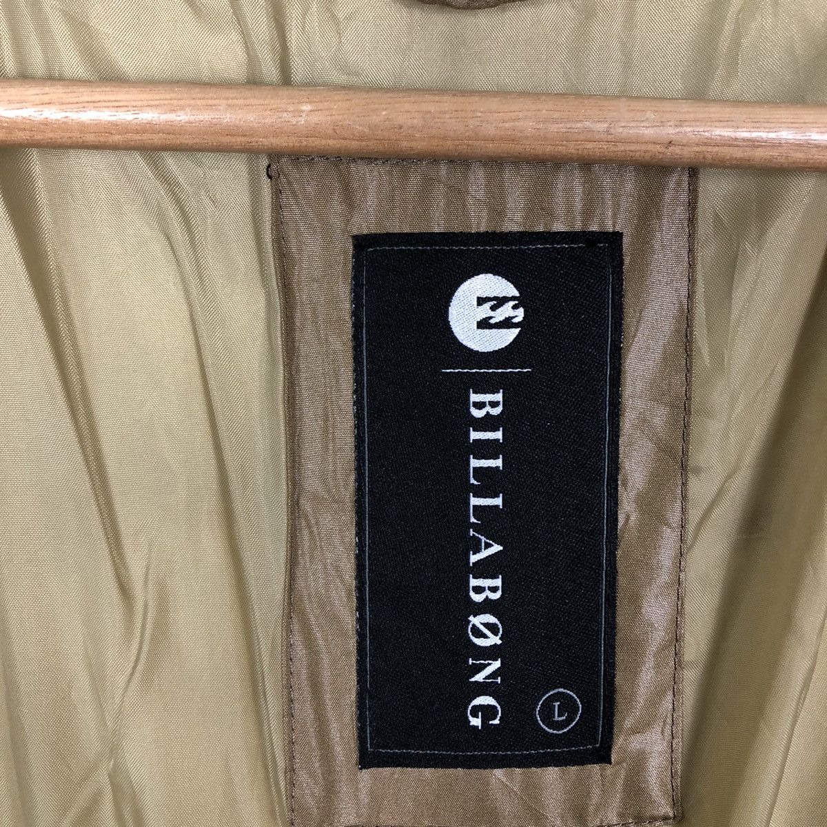 Japanese Brand 🔥90’s Vintage Billabong Down Puffer Jacket Size US L / EU 52-54 / 3 - 13 Thumbnail