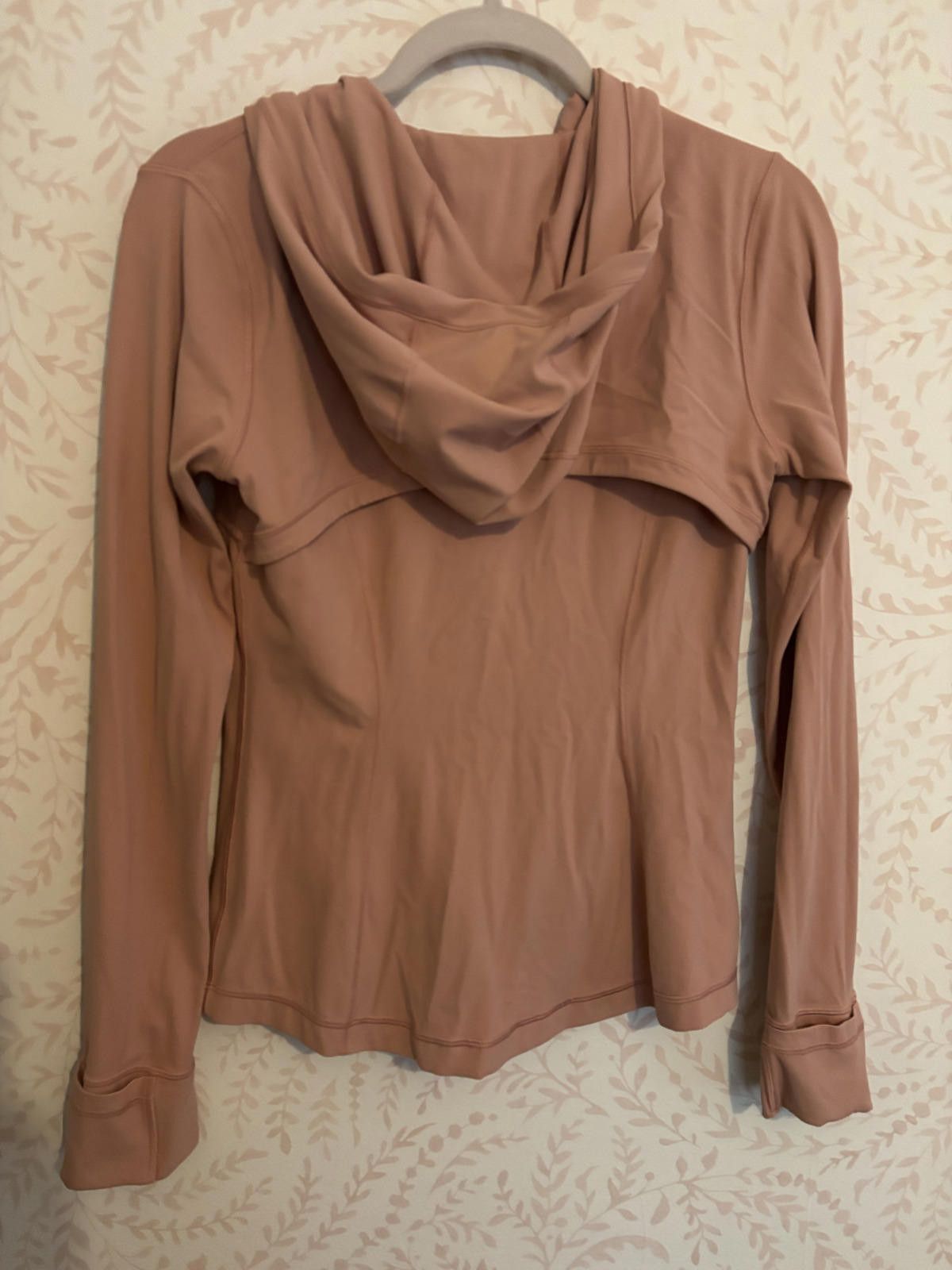 Lululemon NWOT Lululemon Pink Lightweight Zip-Up Hoodie Jacket sz 8 Size M / US 6-8 / IT 42-44 - 4 Thumbnail