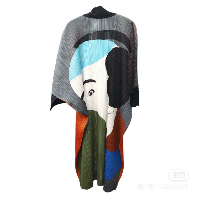 Issey Miyake Issey Miyake Write about a musical style coat Size L / US 10 / IT 46 - 1 Thumbnail
