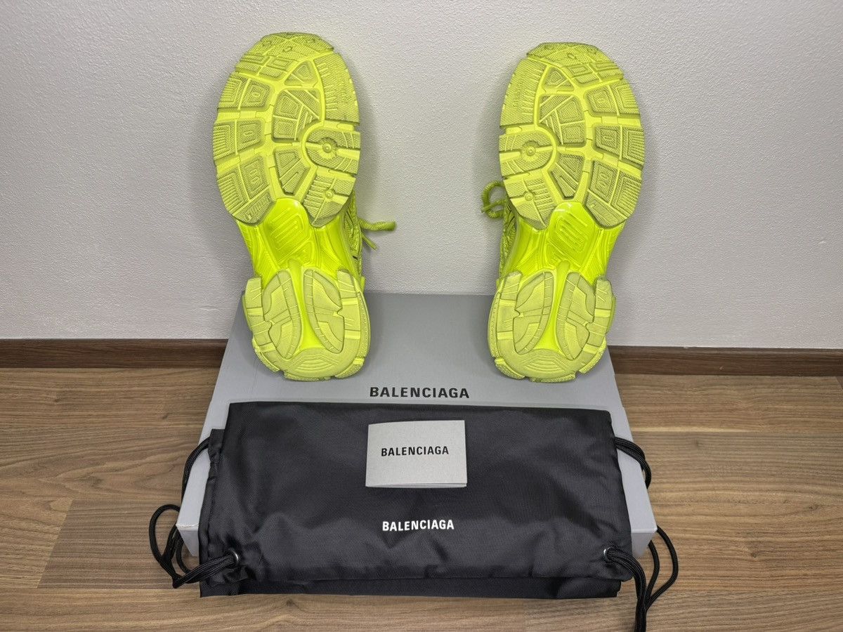 Balenciaga Balenciaga runner (FLUO) Size US 8 / EU 41 - 7 Thumbnail