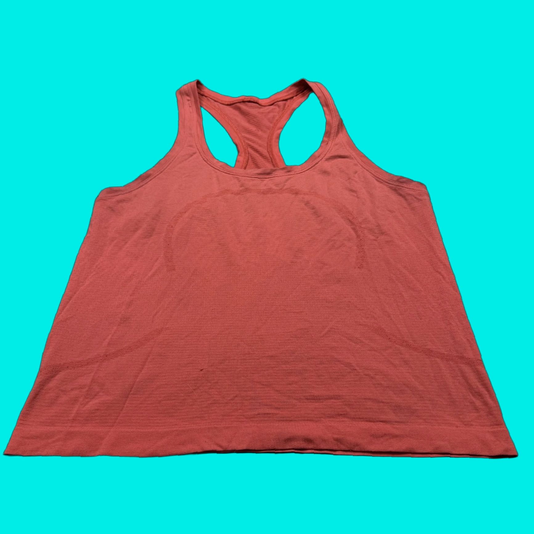 Lululemon Women's Shirt 8 Orange Lightweight Sleeveless Racerback Tank Activewear Gym & Training Yoga Flow Womens (Size Medium)