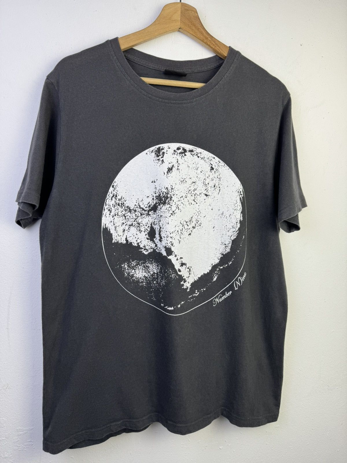 Number (N)ine vintage Number (N)ine x Marlboro moon design T-shirt in grey Size US L / EU 52-54 / 3 - 2 Thumbnail