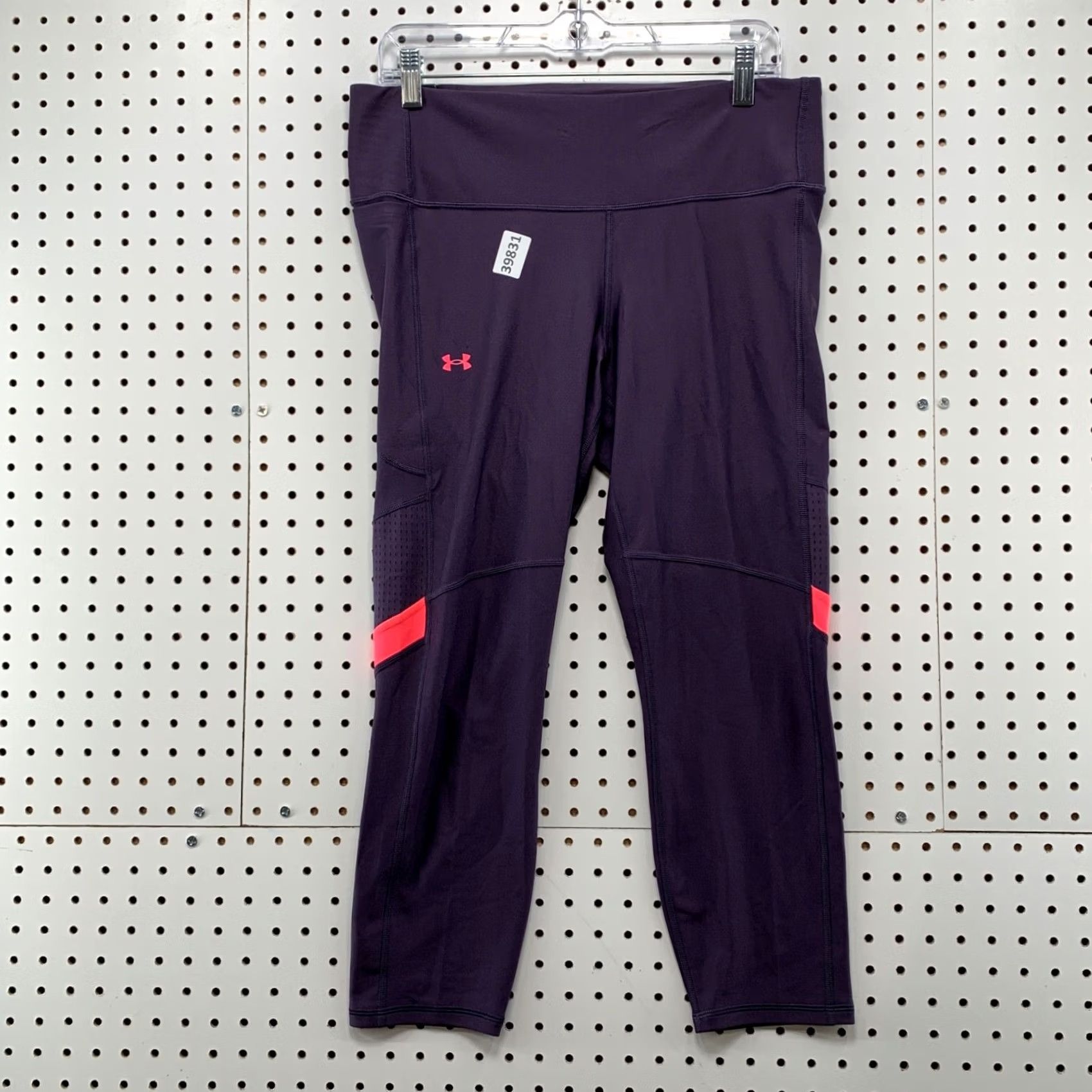 Under Armour Under Armour Compression Leggings Womens XL Purple High Rise 32x23 Workout Activewear Shaping, Leggings, Athleti c Size 40" / US 18 - 2 Thumbnail