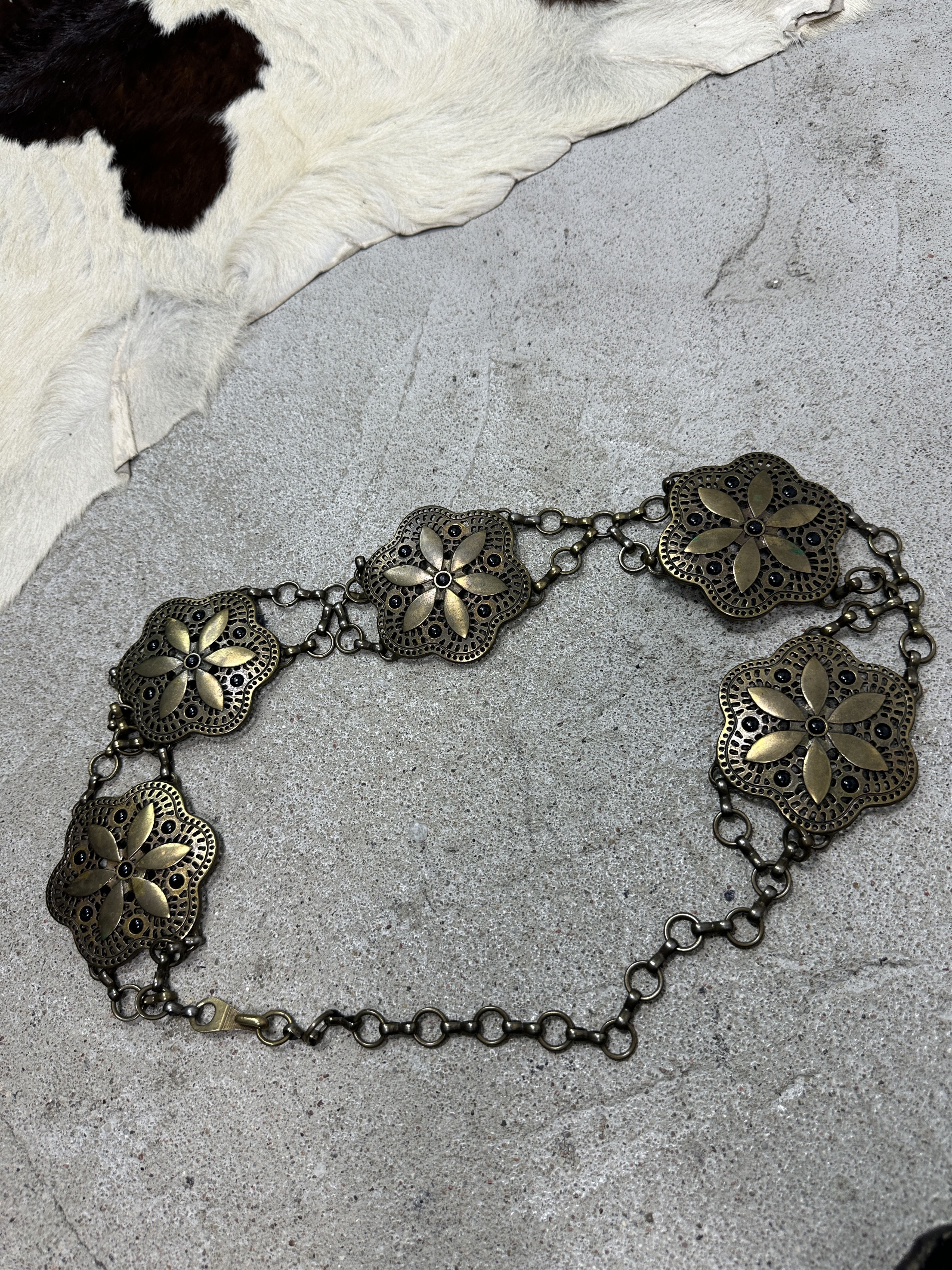 Vintage Vintage Avant Garde Metal Chained Flowers Belt Y2K Size ONE SIZE - 3 Thumbnail