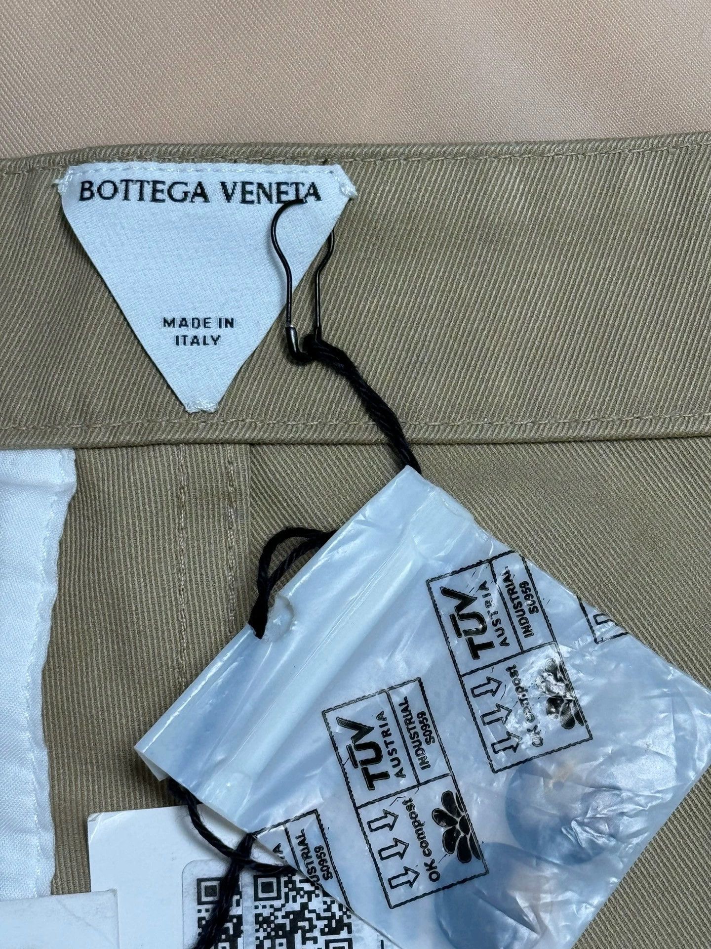 Bottega Veneta Bottega Veneta Men's Twill Utility Short Brown IT46 Belted Size US 30 / EU 46 - 6 Thumbnail