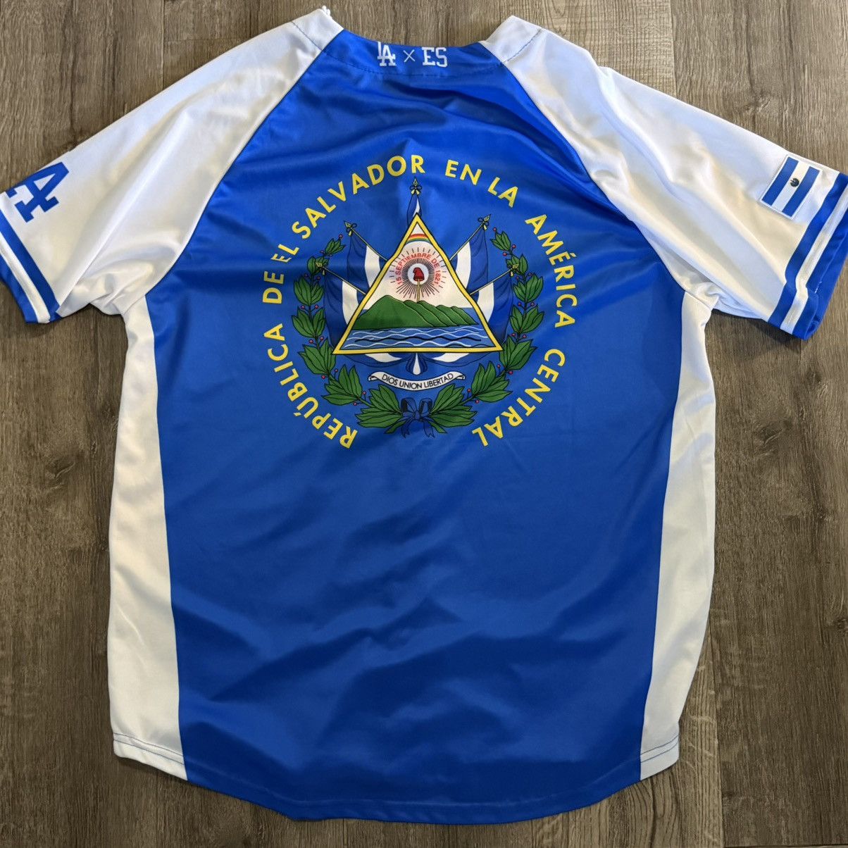 MLB Dodgers El salvador jersey night Size US XL / EU 56 / 4 - 2 Thumbnail