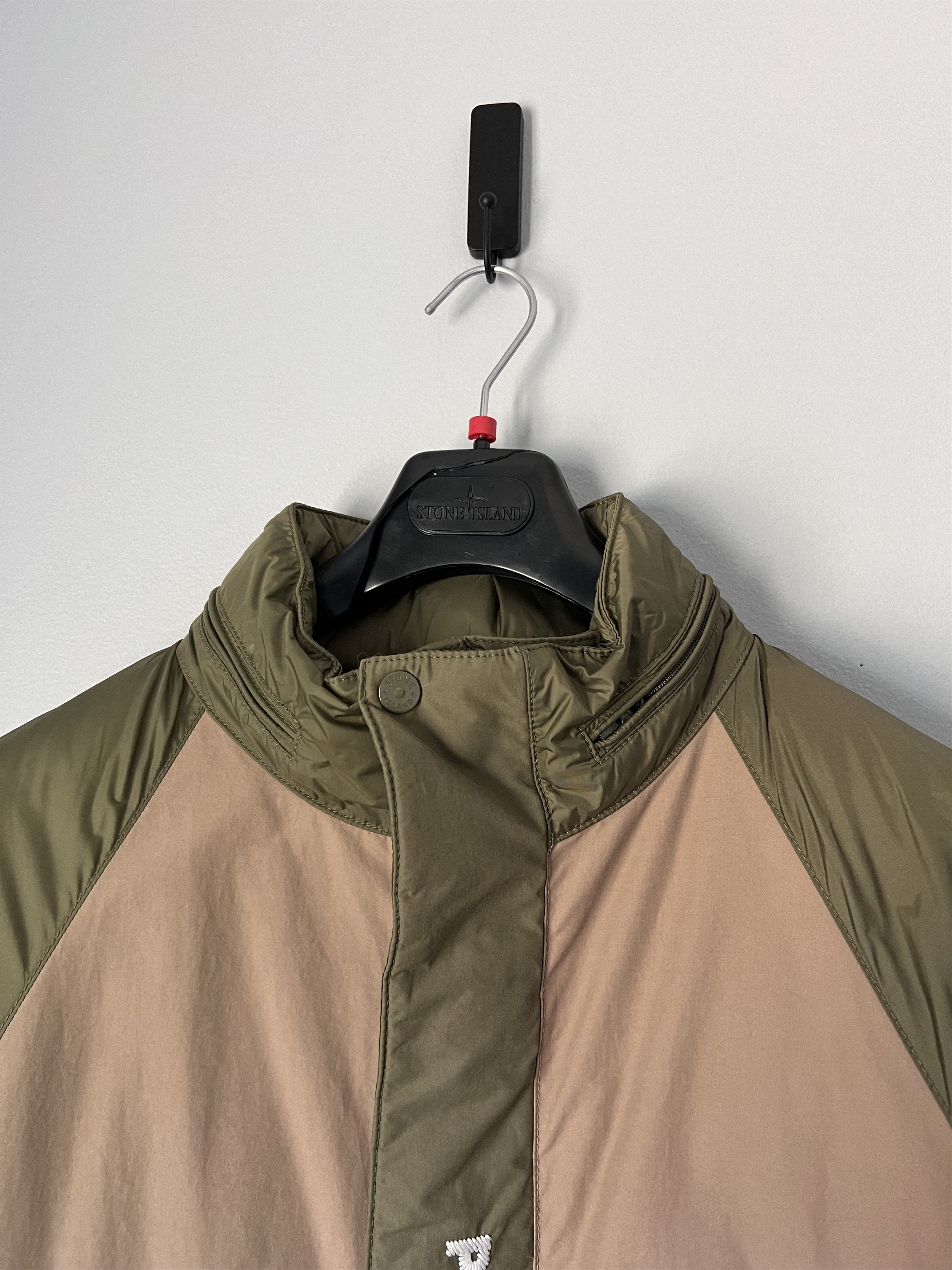 Stone Island × Supreme Supreme Stone Island Reversible Down Puffer Jacket in Olive Size US L / EU 52-54 / 3 - 3 Thumbnail
