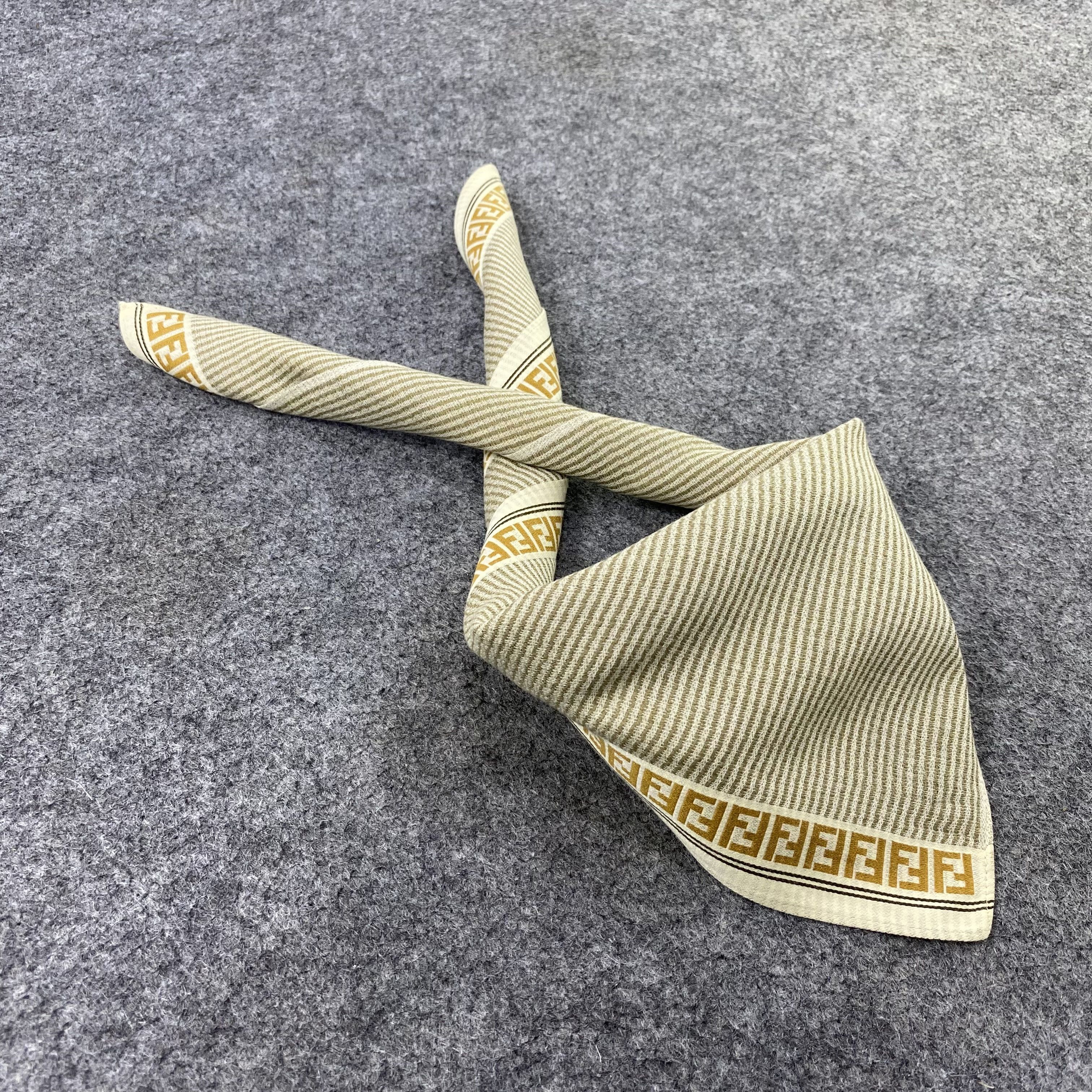 Fendi Fendi Handkerchief Neckerchief Bandana-B1789 Size ONE SIZE - 1 Thumbnail