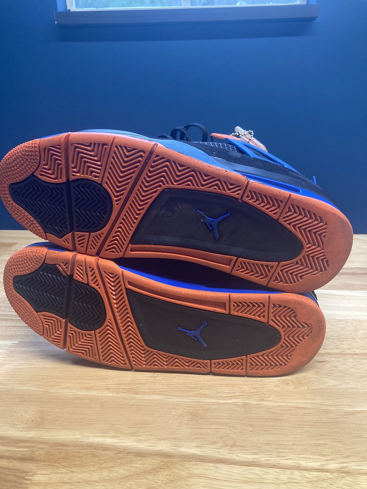Jordan Brand × Nike Air Jordan 4 “Cavs” Size US 10 / EU 43 - 4 Thumbnail